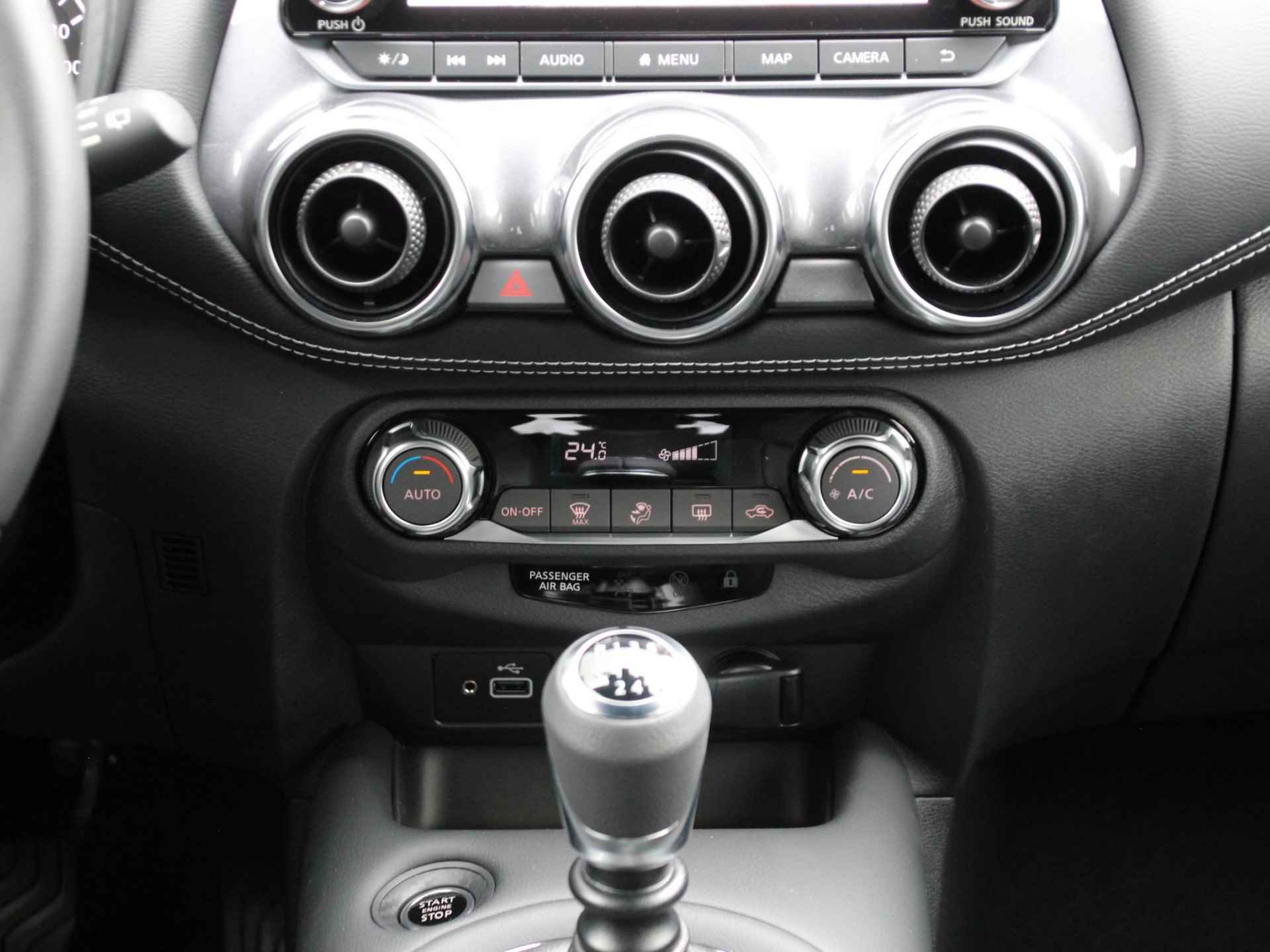 Nissan Juke 1.0 DIG-T N-Design | Navigatie | Camera | Apple Carplay/Android Auto | 19'' Velgen | Cruise & Climate Control | Rijklaarprijs! - 18/23