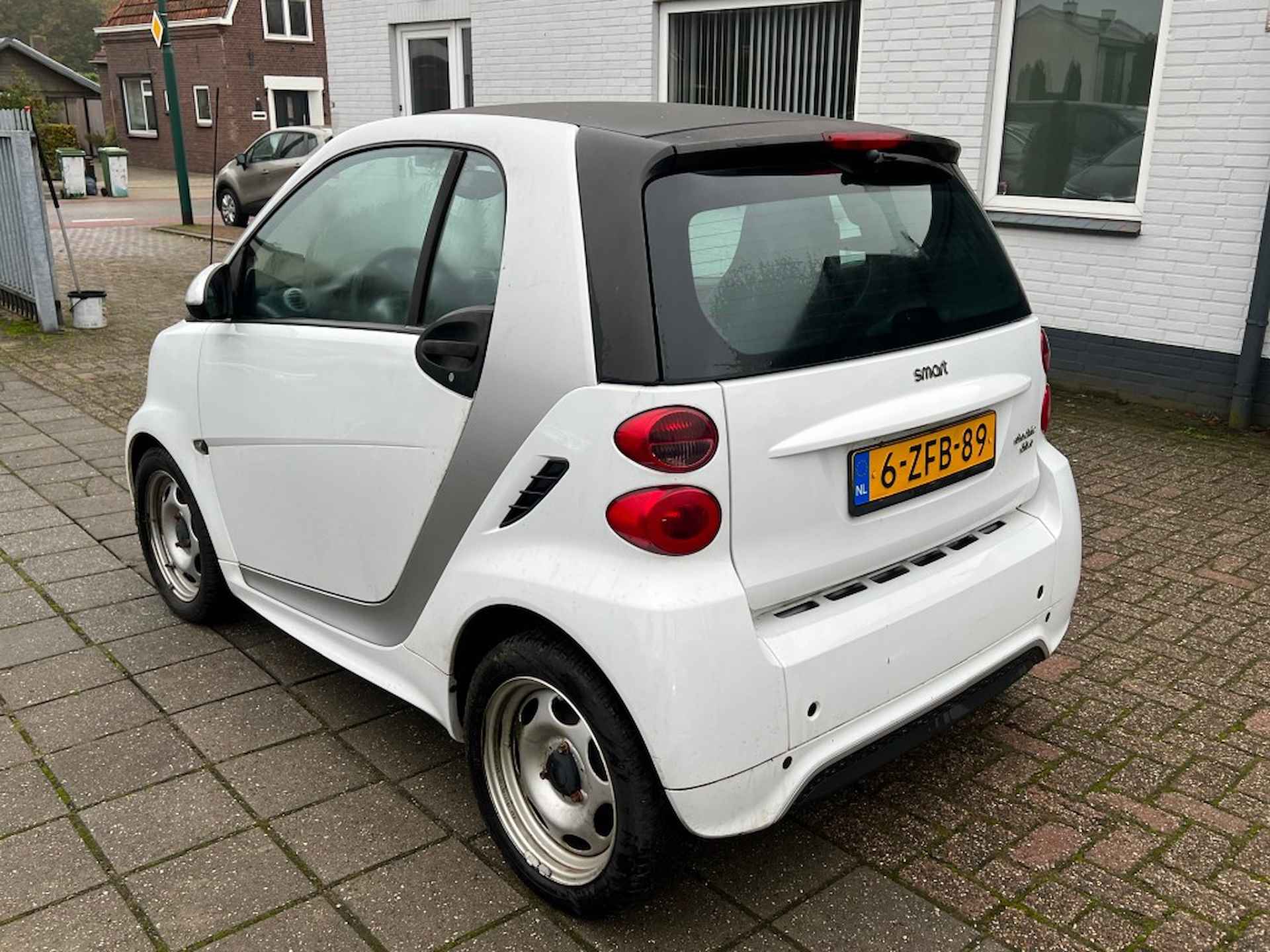 SMART Fortwo ELECTRIC DRIVE -- ACCU DEFECT - 3/7