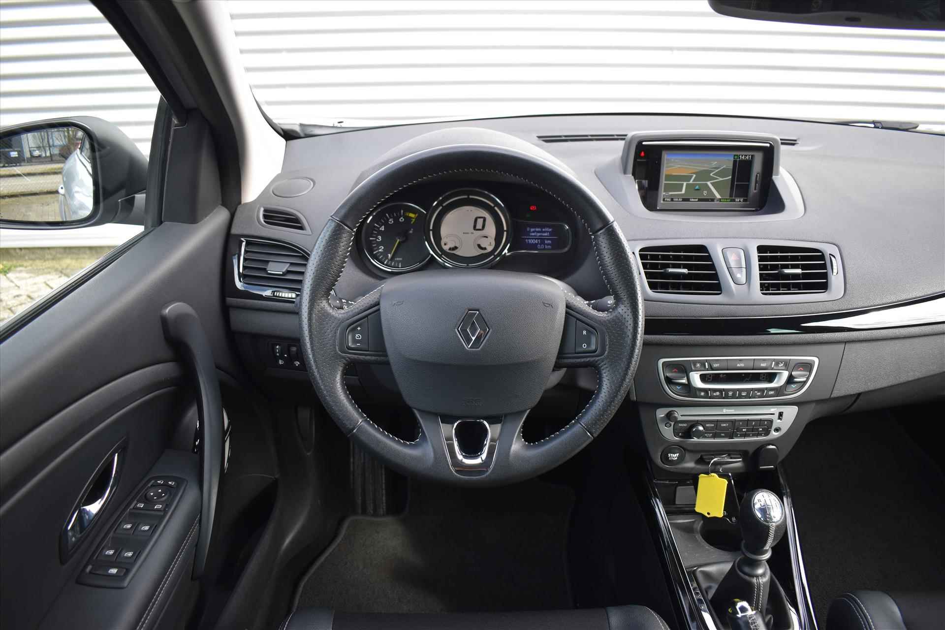 Renault Mégane Estate 1.2 Energy TCe 115pk BOSE | Navi | Airco | Trekhaak | Bluetooth | Incl. BOVAG garantie etc.. - 24/28