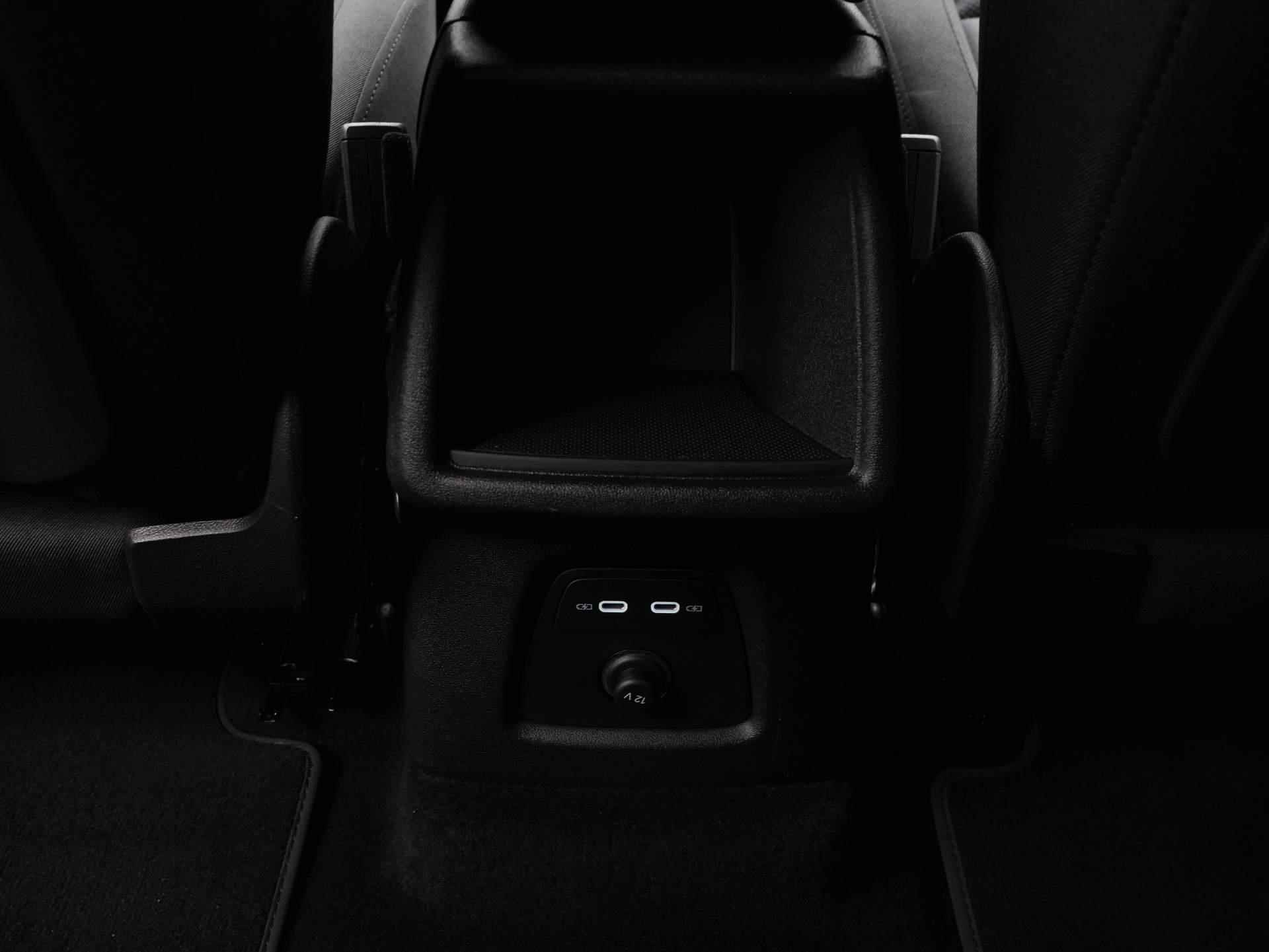 Audi Q4 e-tron 40 Launch edition Advanced 77 kWh Adap. Cruise | Camera | SONOS | Stoelverwarming - 36/46