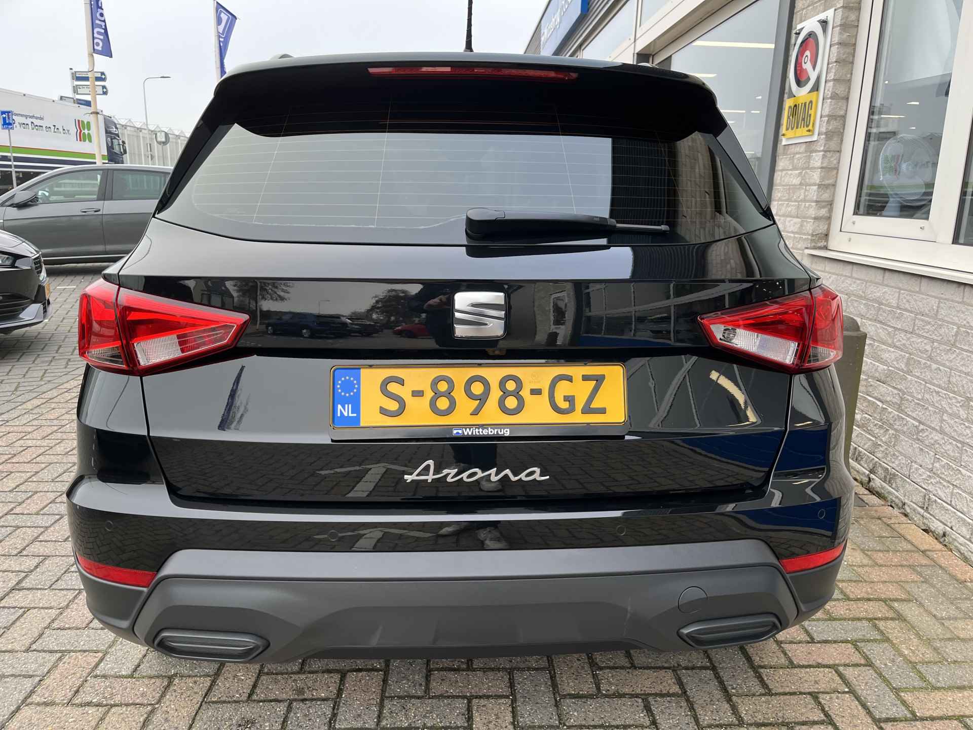 SEAT Arona 1.0 TSI Style / AUTOMAAT/ CAMERA/ PARK. SENSOREN/ CRUISE/ LED/ STOELVERWARM./ APP CONNECT/ AIRCO/ NAVI/ DAB/ 16" LMV - 33/39