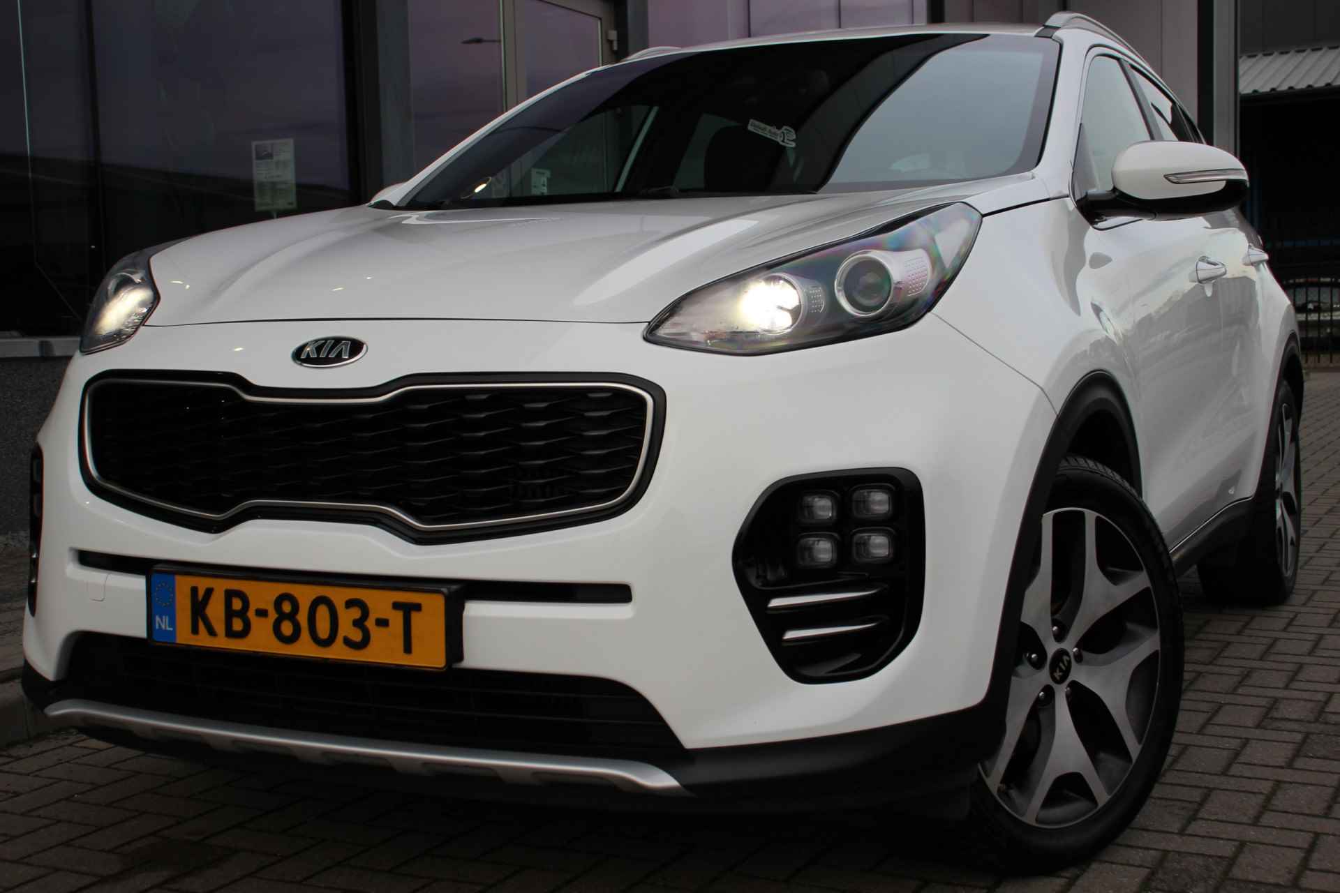 Kia Sportage 1.6 T-GDI GT-Line First Edition | Leder | Camera | Trekhaak | 177PK - 4/33