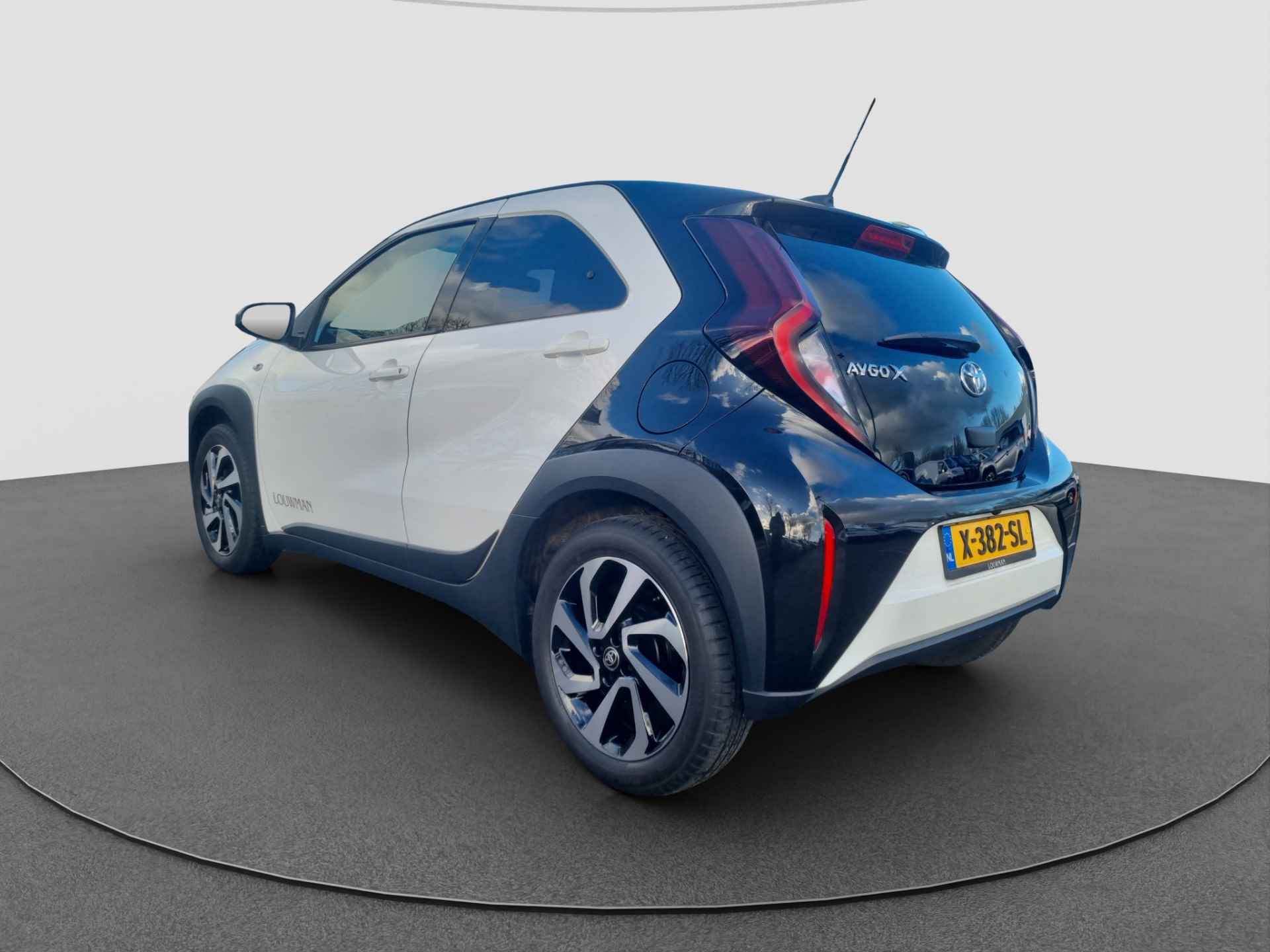 Toyota Aygo X 1.0 VVT-i MT Pulse *DEMO* | NL-Auto | DIRECT leverbaar | - 6/14