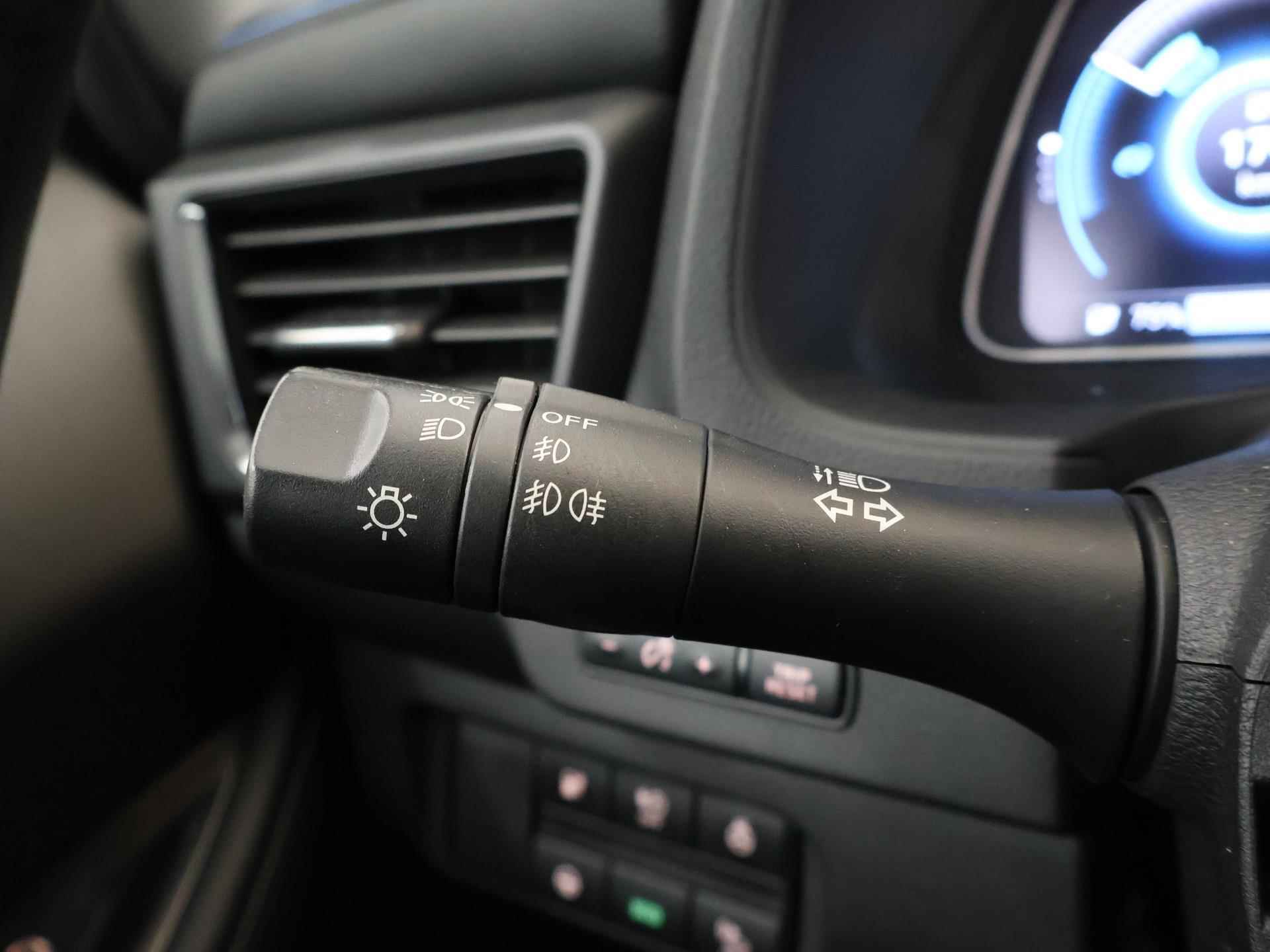 Nissan LEAF Tekna 40 kWh | Navigatie | Parkeercamera 360 ° | Climate control | Stoelverwarming | - 32/46