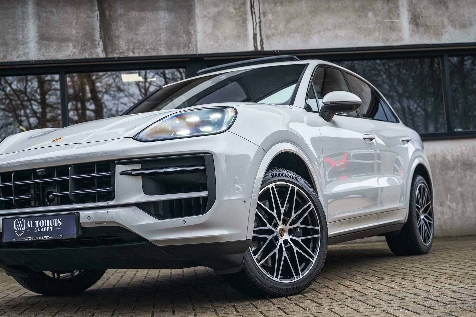 Porsche Cayenne 3.0 E-Hybrid Facelift SportDesign Krijtgrijs - 62/69