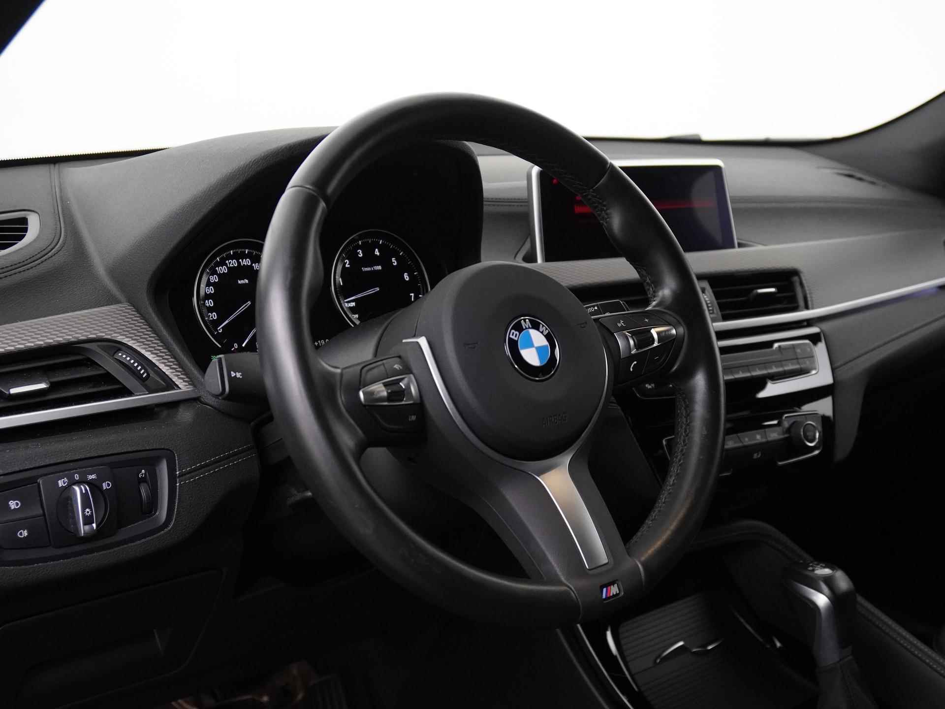 BMW X2 xDrive25e M Sport X Shadow | Camera | Navigatie | Elek klep | 19" | Zondag Open! - 35/37