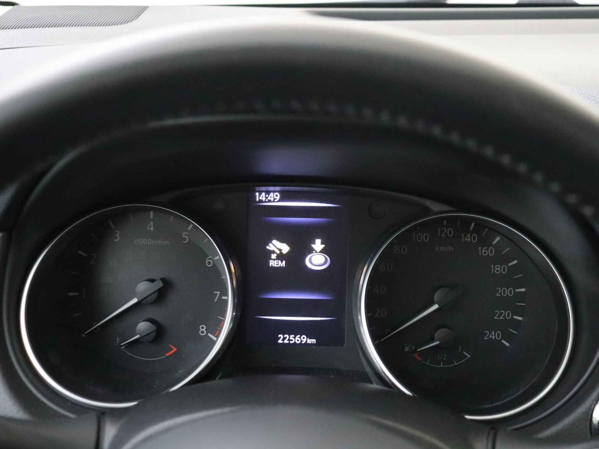 Nissan QASHQAI 1.2 N-Connecta | Panoramadak | Climate-en cruise control | Trekhaak | Camera | - 7/43