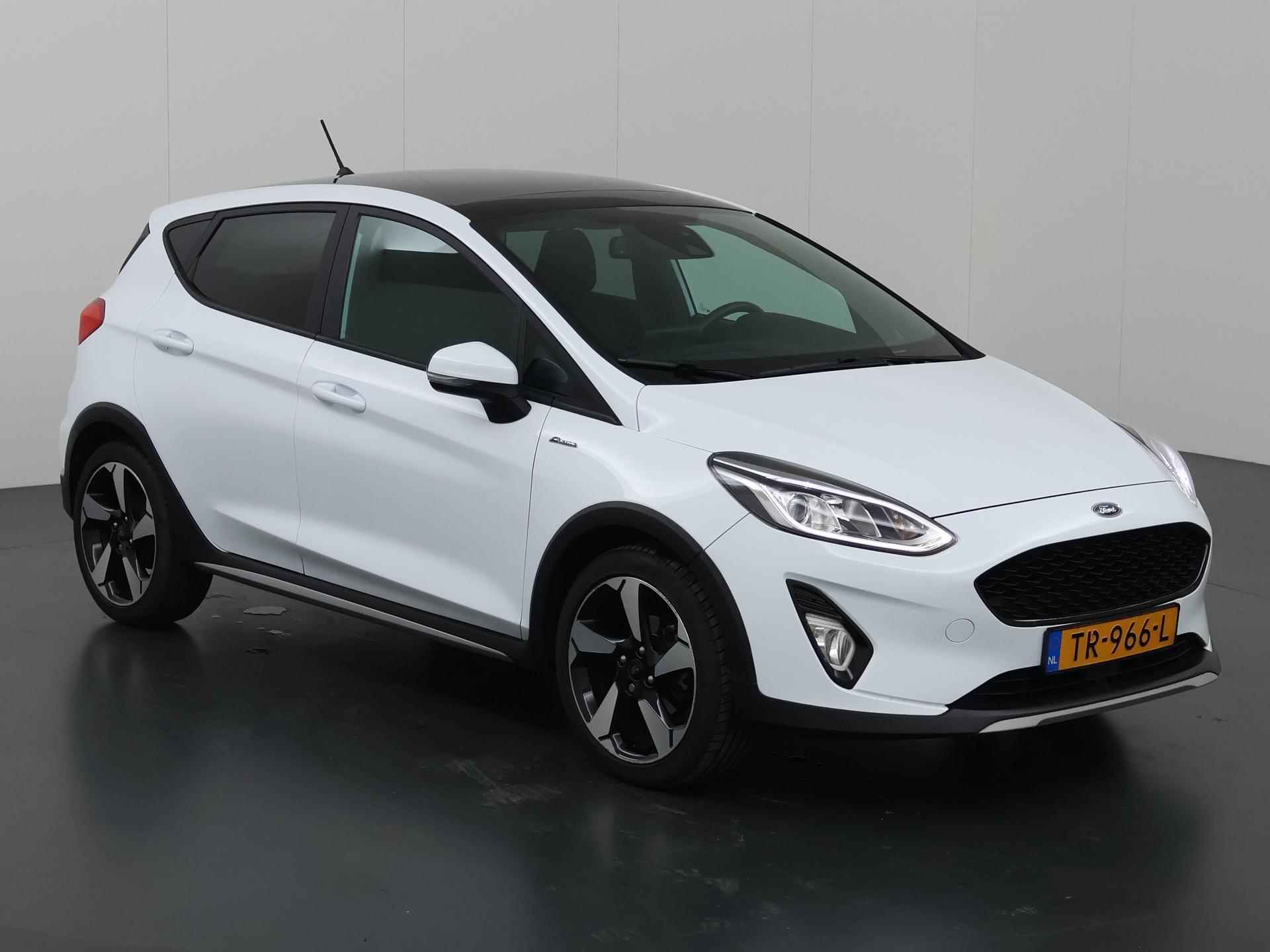 Ford Fiesta 1.0 EcoBoost Active | Adaptive Cruise Control | Panoramadak | Climate Control | Parkeercamera - 24/39