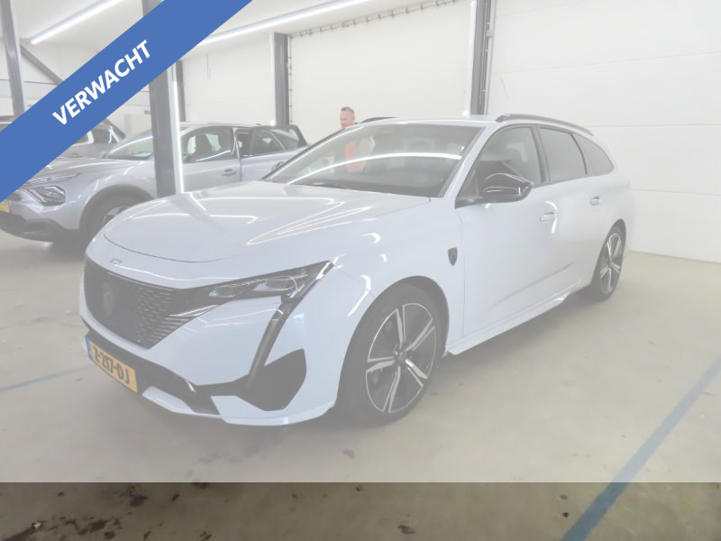 Peugeot 308 SW 1.2 PureTech GT VERWACHT | Navigatie | Elek. bestuurderstoel | Alcantara bekleding