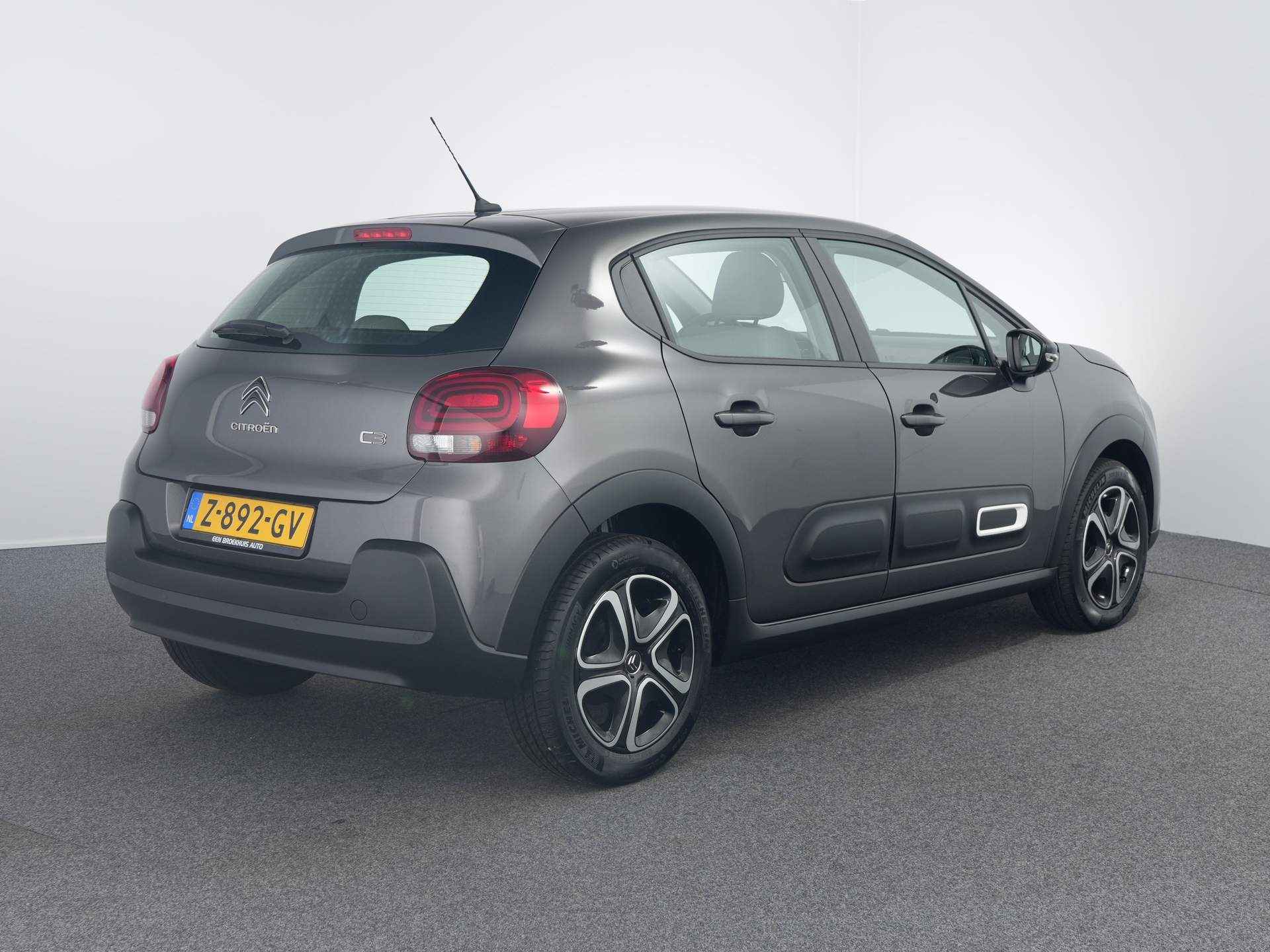 Citroën C3 1.2 PureTech S&S Plus | Navigatie | Stoel verwarming | Airco | Cruise | - 3/26