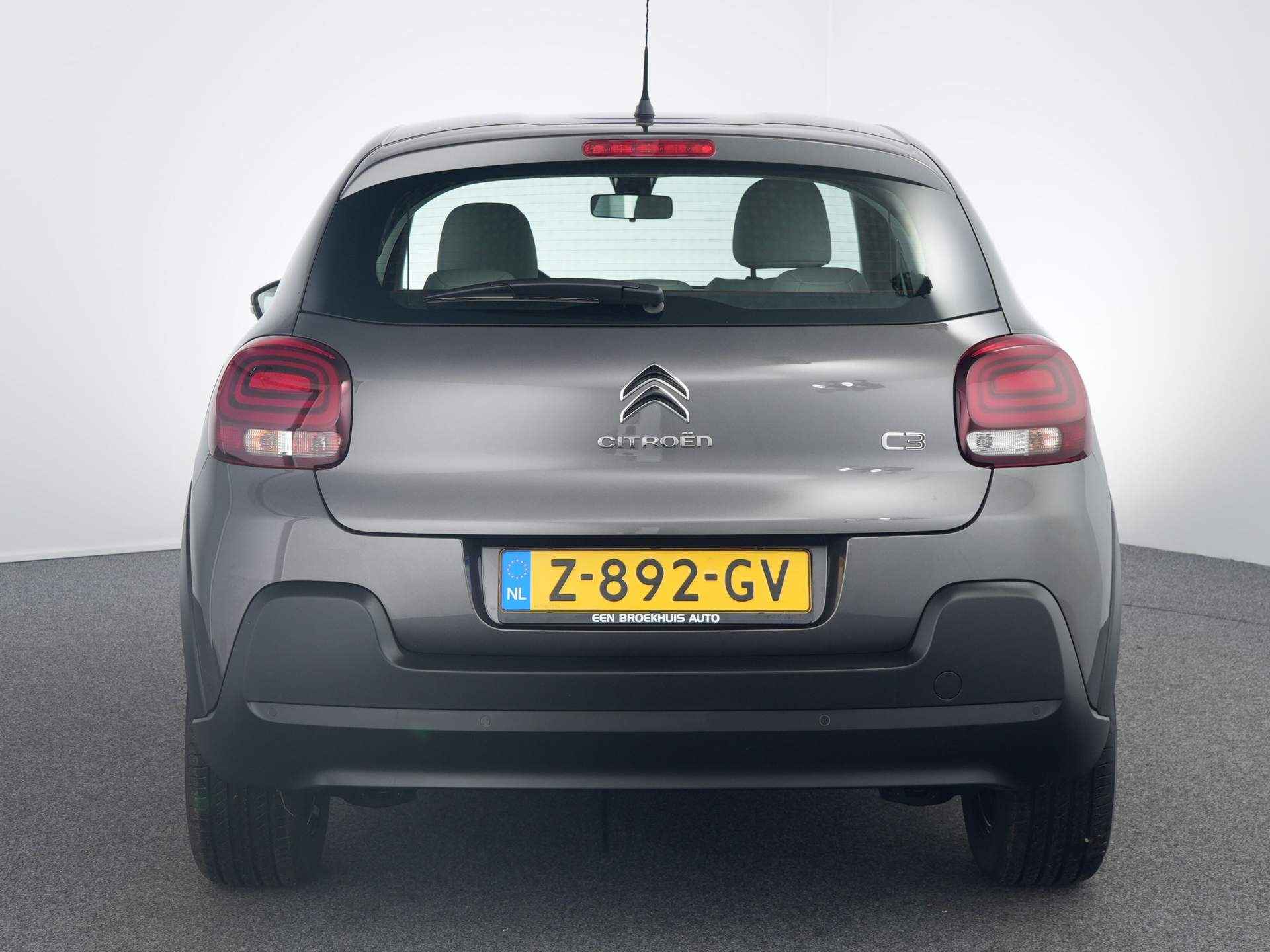 Citroën C3 1.2 PureTech S&S Plus | Navigatie | Stoel verwarming | Airco | Cruise | - 7/26