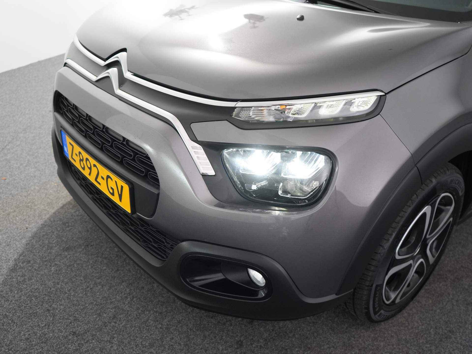 Citroën C3 1.2 PureTech S&S Plus | Navigatie | Stoel verwarming | Airco | Cruise | - 24/26