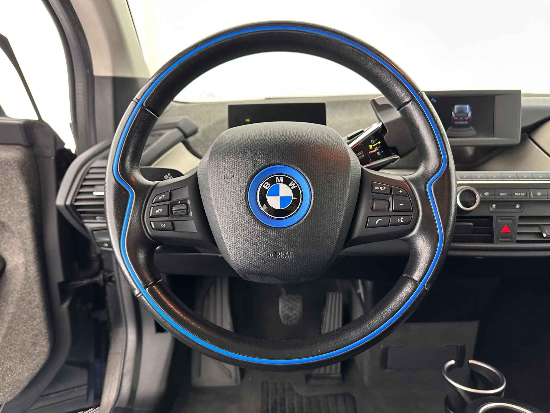 BMW i3 Basis 94Ah 33 kWh [ 3-Fase ] (INCL-BTW) *HEATPUMP | NAVI-FULLMAP | FULL-LED | DIGI-COCKPIT | COMFORT-SEATS | CCS-FASTLOADER | ECC | PDC | CRUISE | 19"ALU* - 16/33