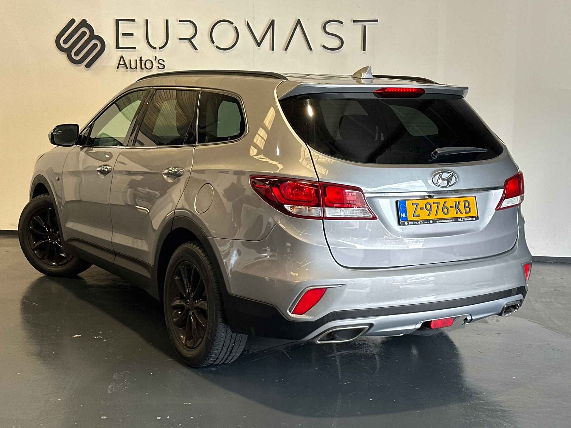 Hyundai SANTA FE 3.3 Comfort 7pers. Automaat - Airco - Nieuw apk - Nette auto - 4/22