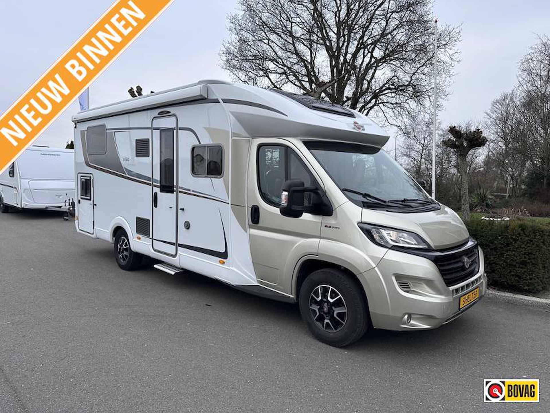 Bürstner Lyseo Privilege TD 727 G Enkele bedden + Garage