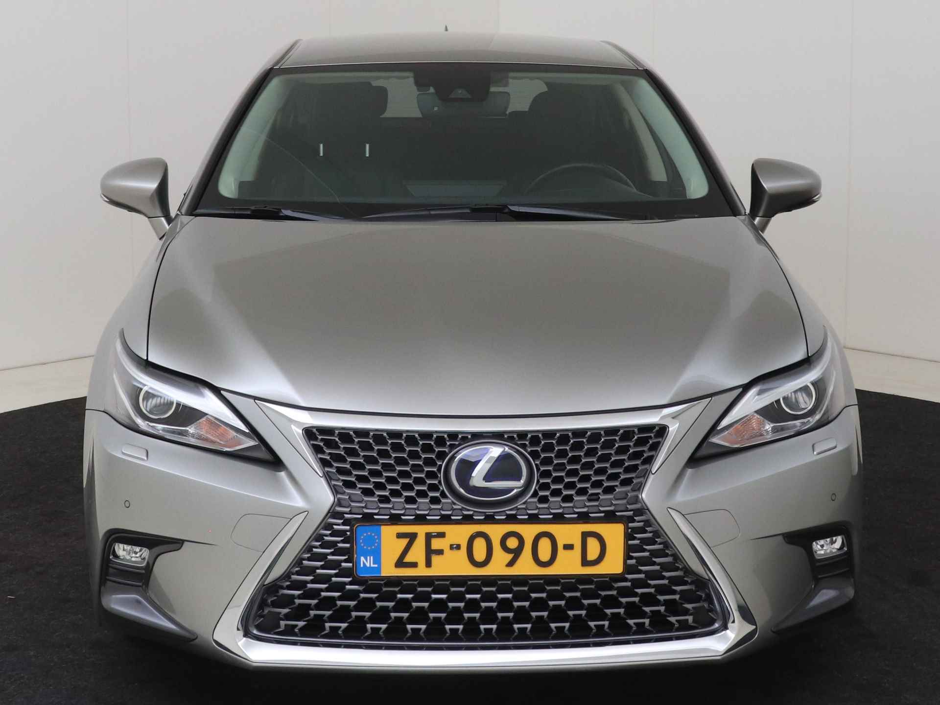 Lexus CT 200h Luxury Line | Safety System | Memory Seat | Stoelverwarming | Navigatie | Camera | LM velgen | Parkeersensoren | - 30/47