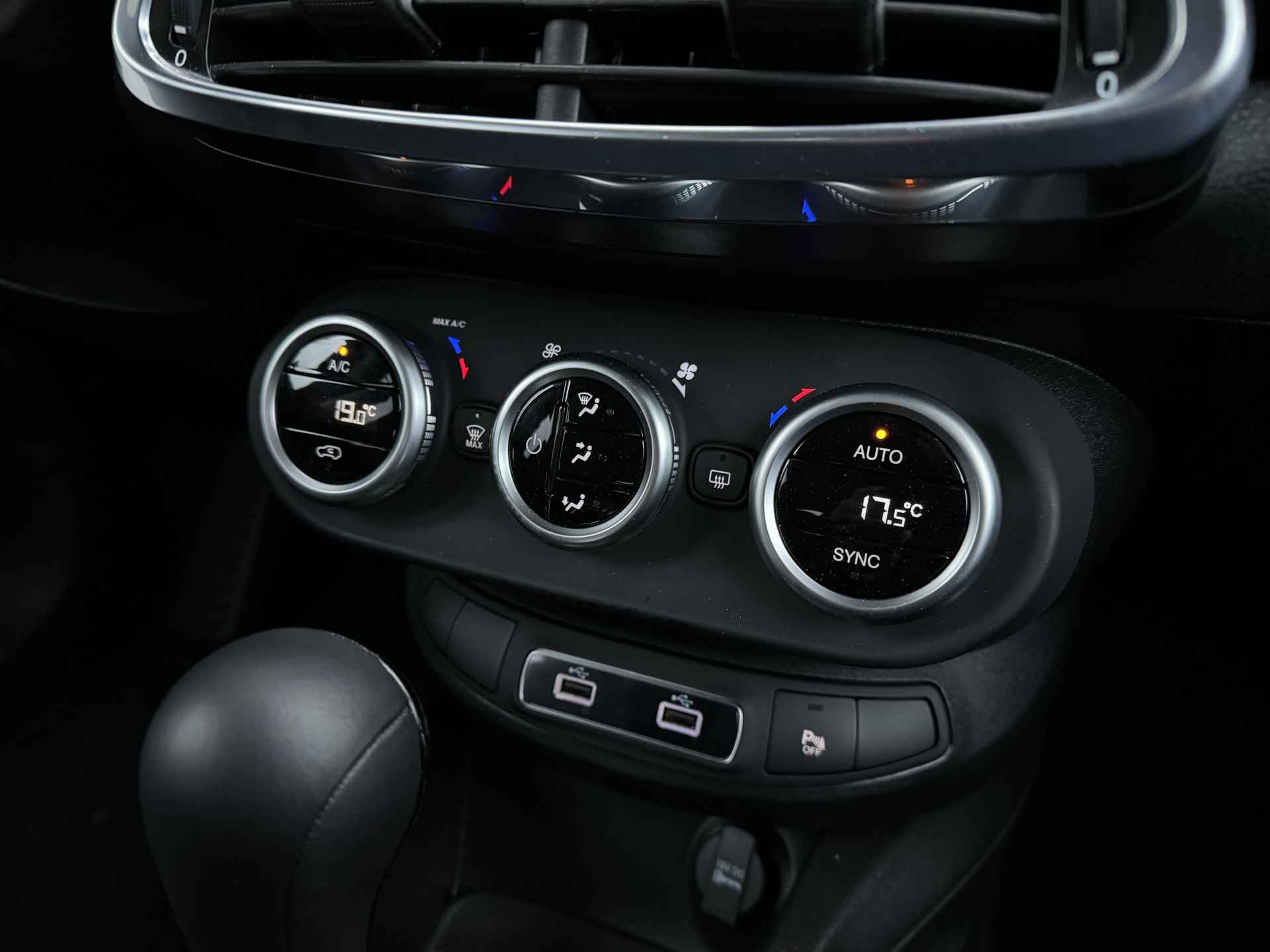 Fiat 500X 1.5 Hybrid Dolcevita Special Edition Cabrio | Airco | Carplay | Cruise Control - 34/43