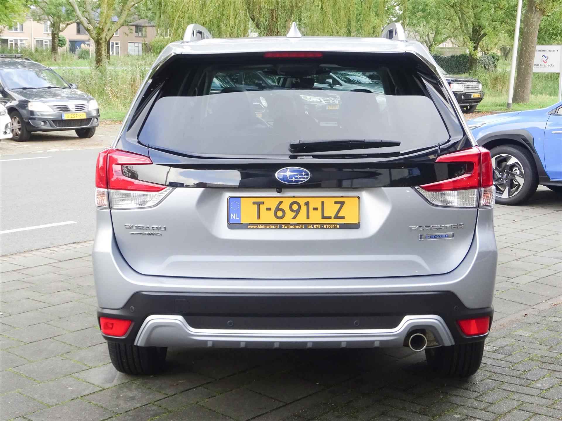 Subaru Forester 2.0i e-BOXER 150pk CVT Premium Black | Ice Silver Metallic | Trekhaak | 5 Jaar Fabrieksgarantie - 11/50