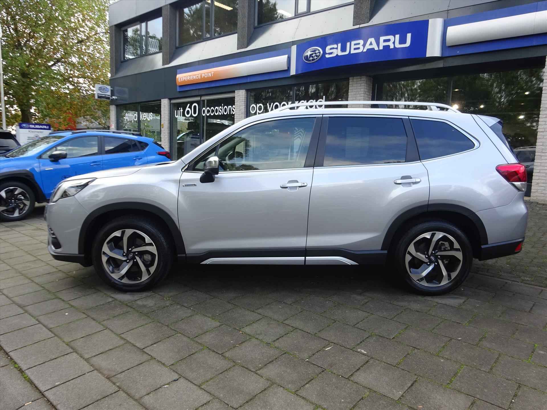 Subaru Forester 2.0i e-BOXER 150pk CVT Premium Black | Ice Silver Metallic | Trekhaak | 5 Jaar Fabrieksgarantie - 47/50