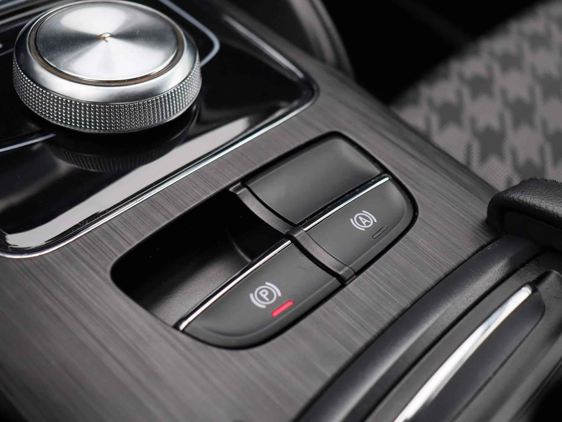 MG ZS EV Comfort | Navi | Apple CarPlay | Adaptive Cruise Control | Parkeersensoren | - 23/37