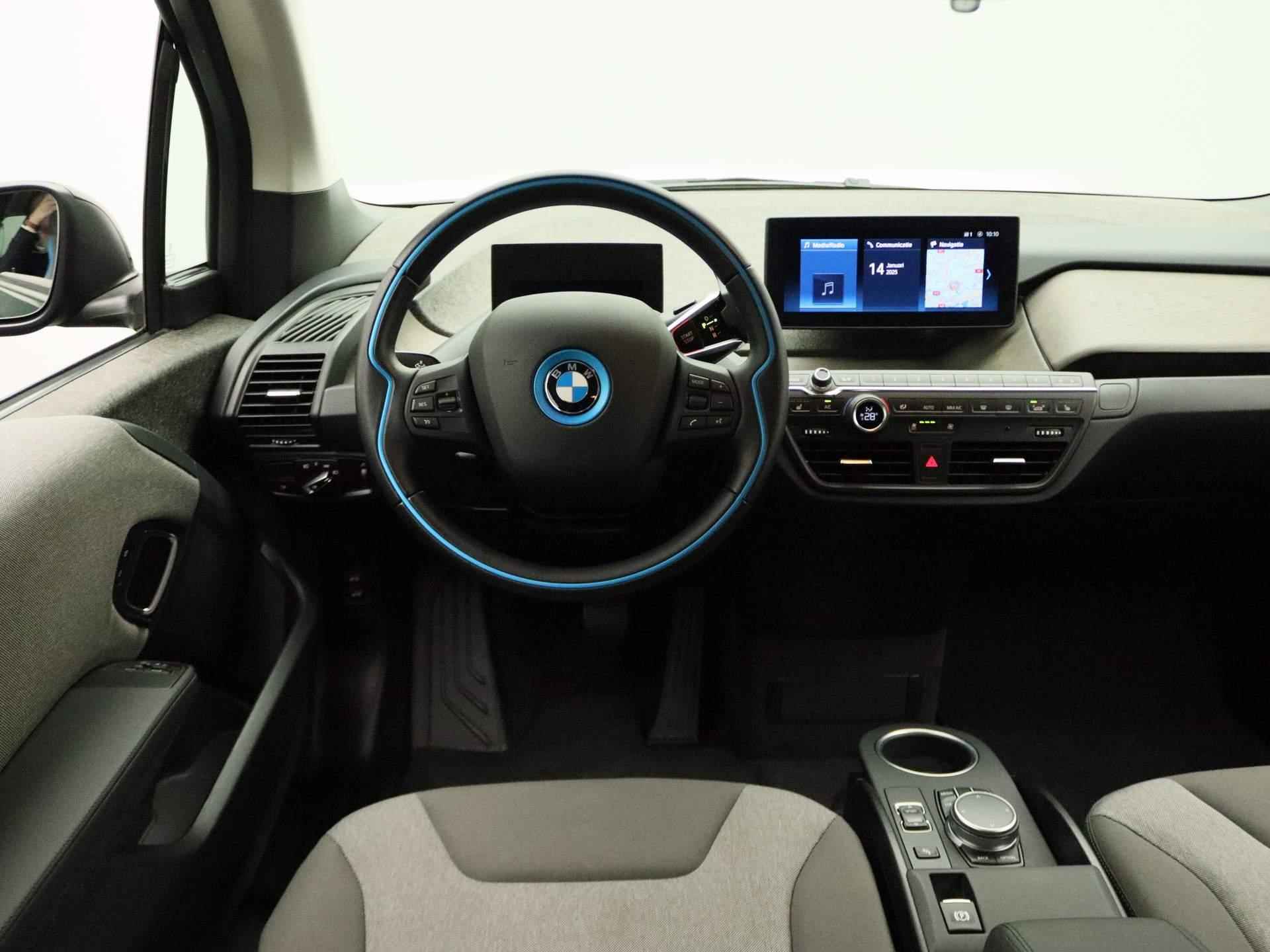 BMW i3 S | Comfort Pack | Navigatiesysteem Professional | DAB | 20'' - 9/22