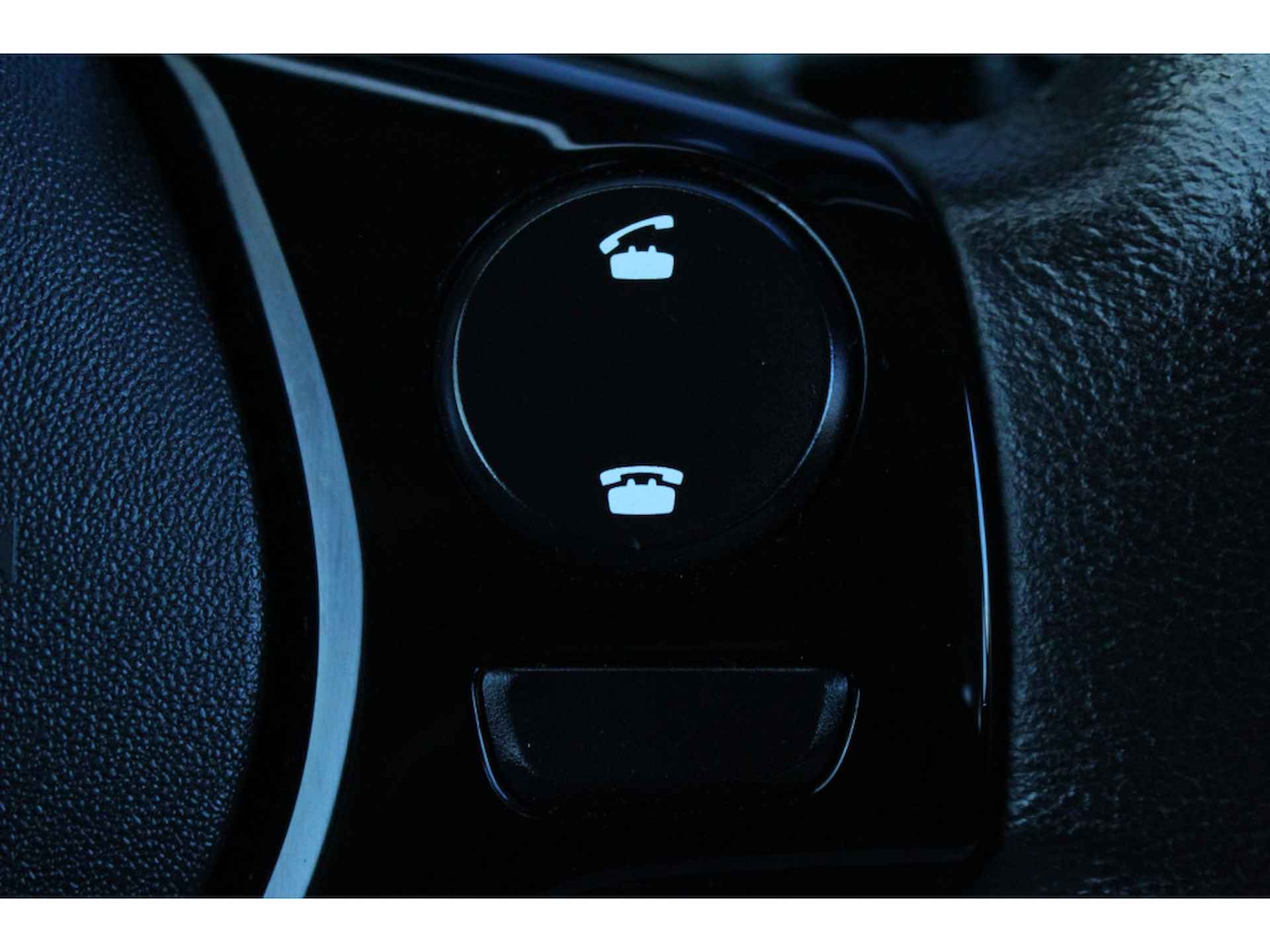 Peugeot 108 1.0 e-VTi Allure | Carplay | Airco | 15'' LMV | Centrale vergrendeling | - 18/29