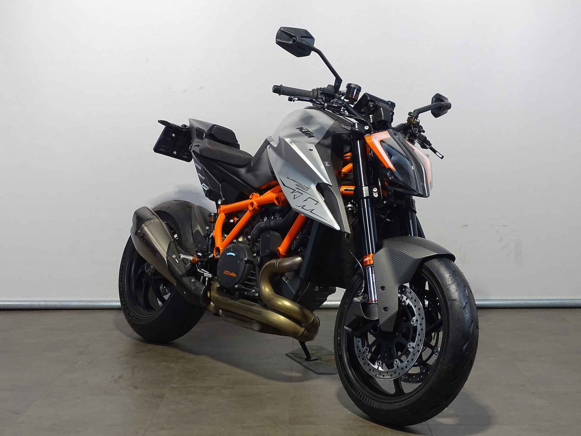 KTM 1290 SUPERDUKE RR - 12/12