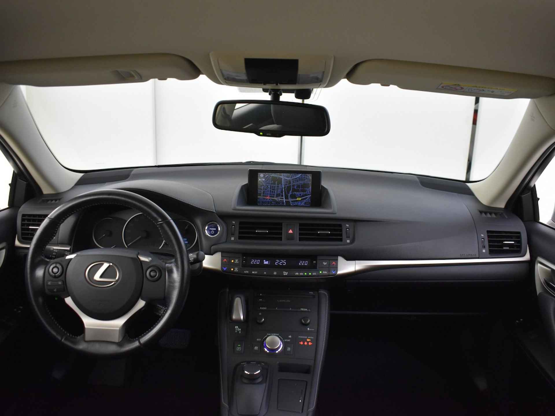 Lexus CT 200h Edition | Navi | Parkeersensoren - 4/33