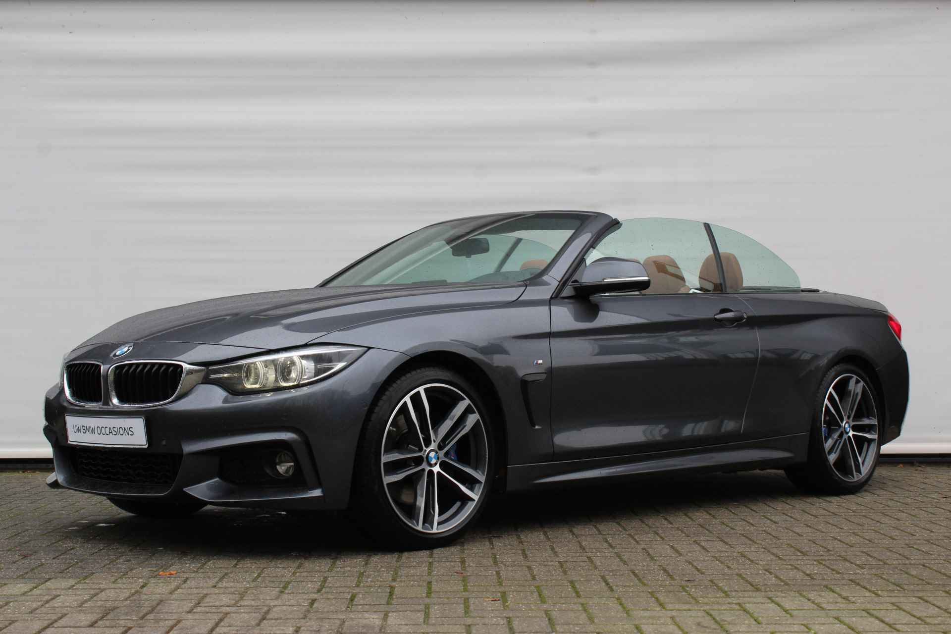 BMW 4 Serie Cabrio 420i High Executive M Sport Automaat / Air Collar / Achteruitrijcamera / Sportstoelen / Apple CarPlay / Park Assistant / Stoelverwarming - 13/34