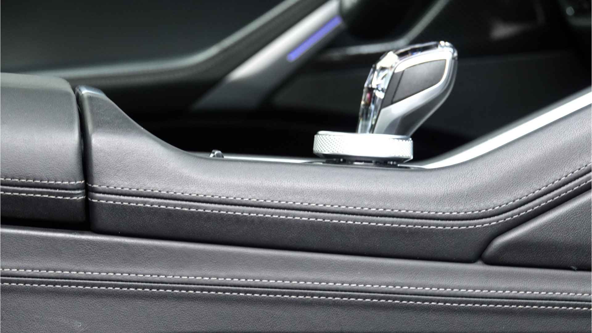 BMW X6 xDrive30d High Executive | M Sport | Laser | Softclose | Head Up | Trekhaak | Luchtvering | - 26/37