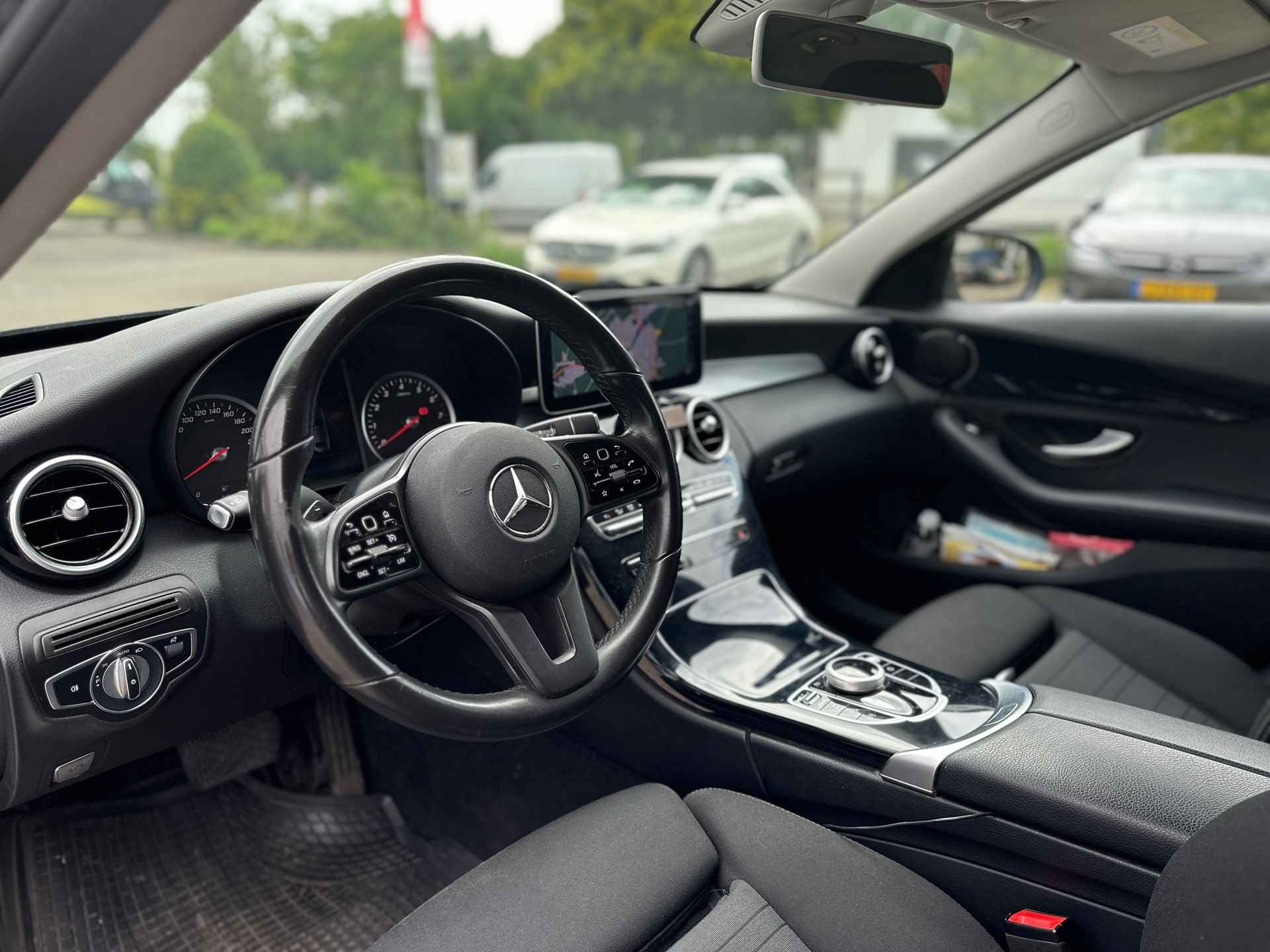 Mercedes-Benz C-klasse 180 Business Solution Luxury - 25/26