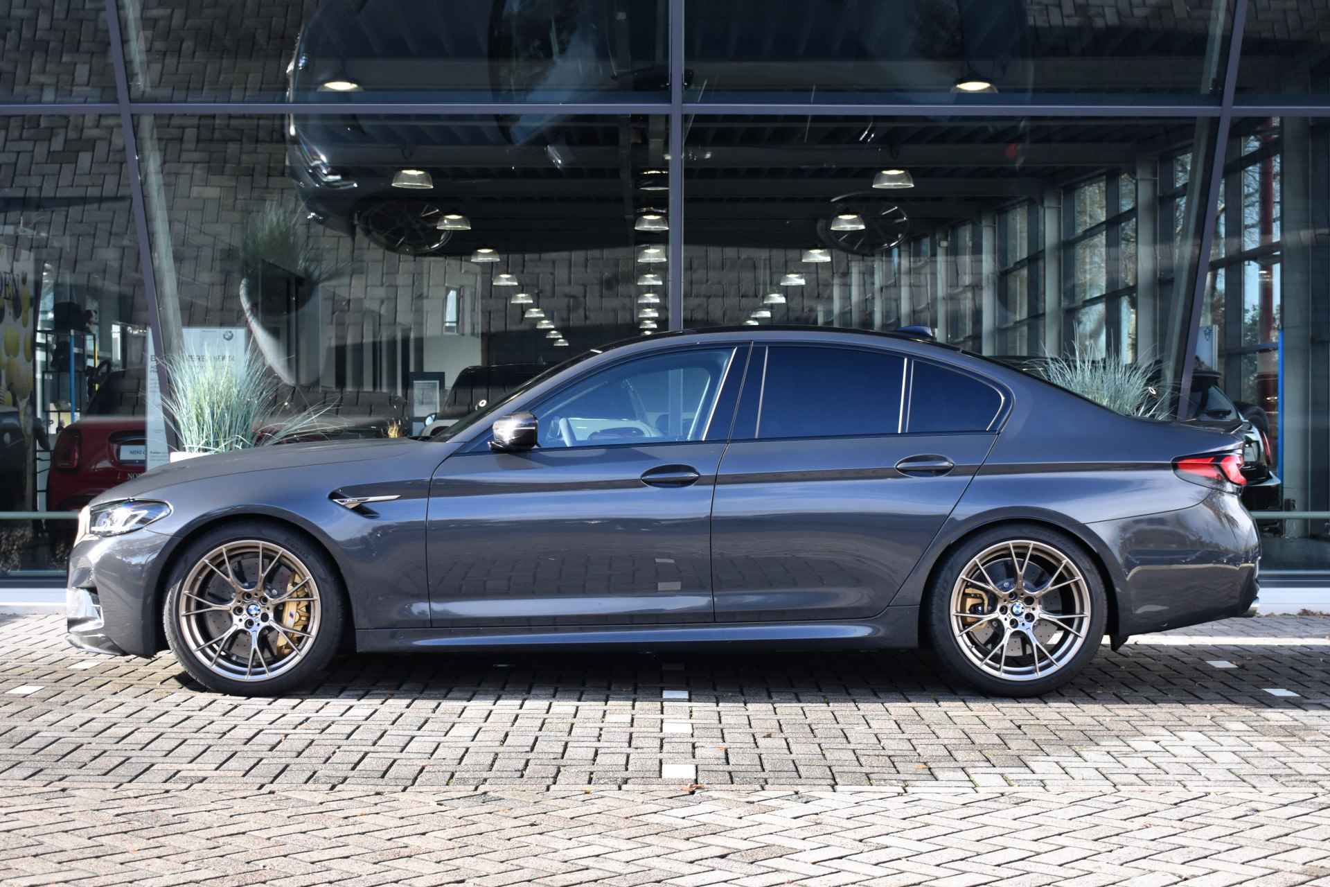 BMW 5 Serie M5 CS Automaat / M Carbon kuipstoelen / M Carbon-Keramisch remmen / M Sport uitlaatsysteem / M Driver's Package / Comfort Access / Laserlight - 4/90