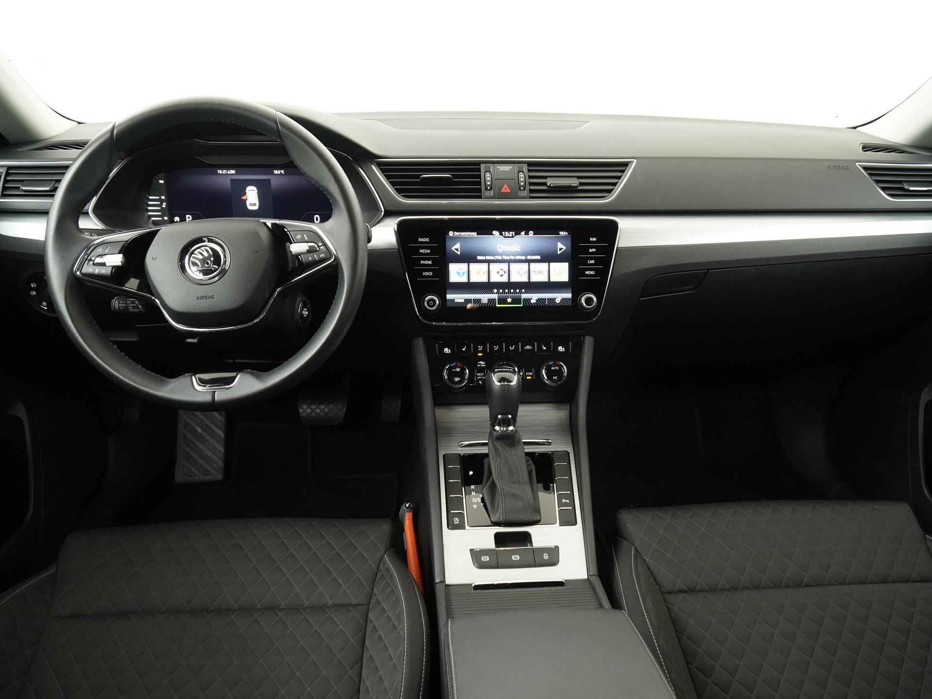 Škoda Superb Combi 1.5 TSI ACT Business Edition | Mem stoel | Trekhaak | Carplay | Adapt cruise |  Zondag Open! - 5/36