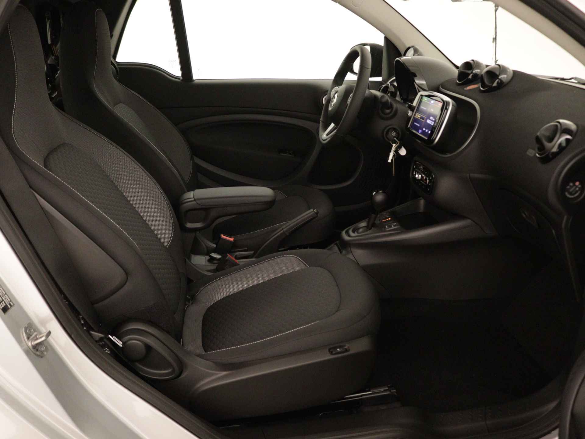 Smart Fortwo cabrio EQ Comfort | Smartphone integratie | Plus package | Winterpakket | Cruise control | - 23/35