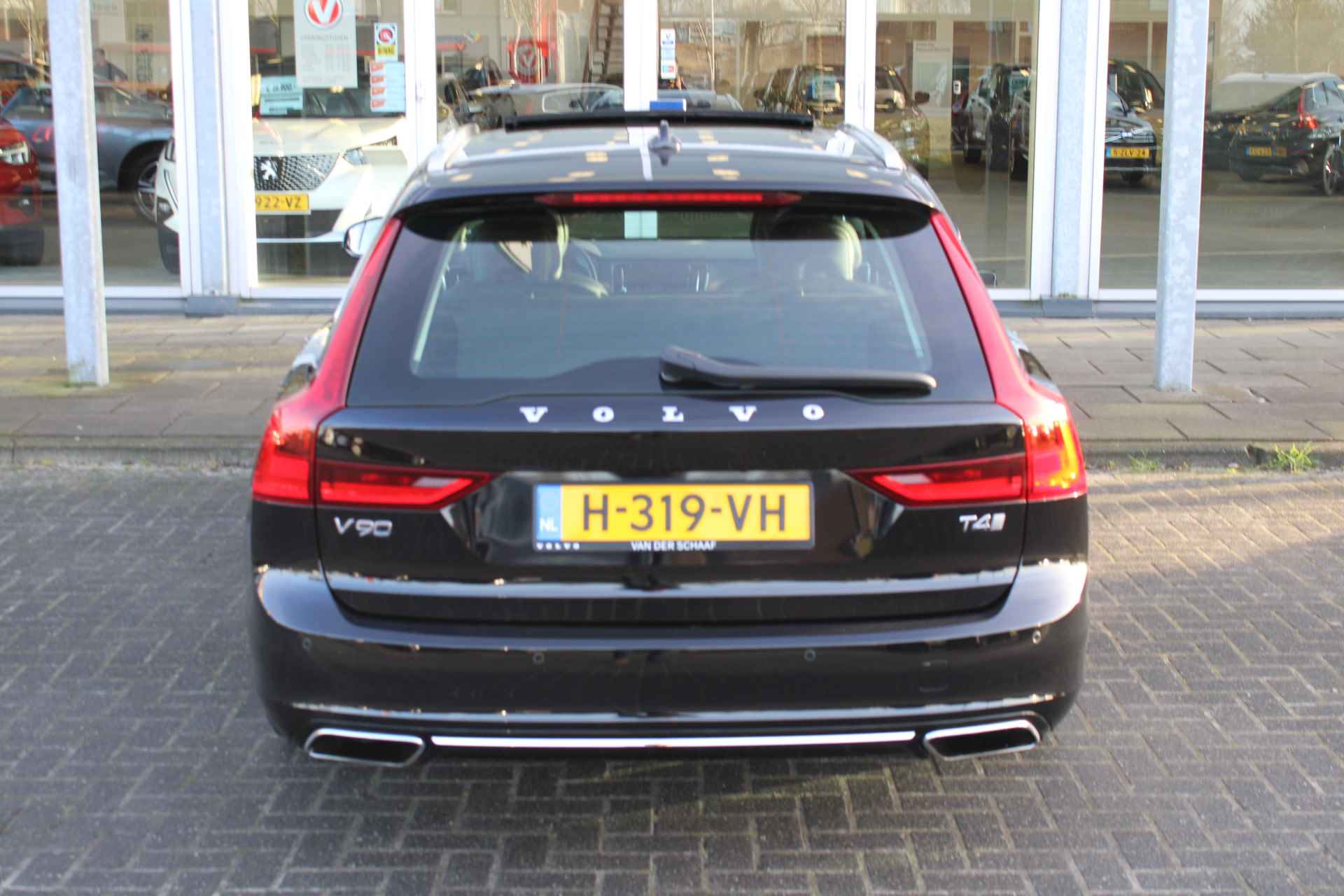 Volvo V90 T4 Automaat Business Luxury+ | Massagestoelen | Head-Up | Schuif/kantel dak | Dodehoekdetectie - 35/72