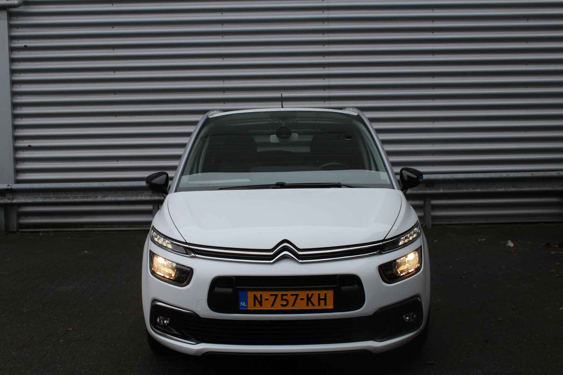 Citroën C4 Grand SpaceTourer 1.2 PureTech 131pk Business 7p NL-Auto NAP Clima Cruise Navi Camera Carplay Dig. Cockpit 17"LMV Dakerling - 3/35