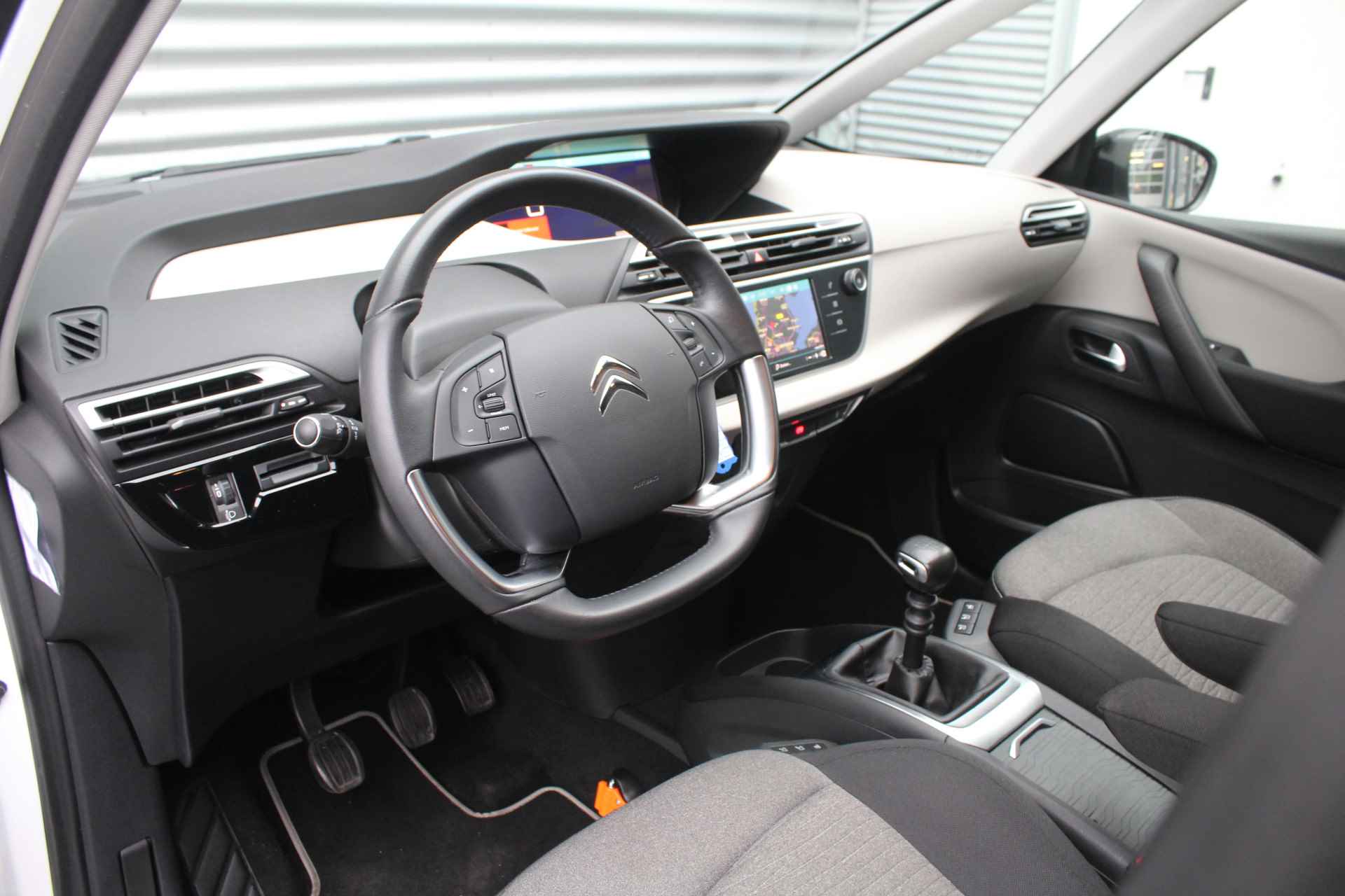 Citroën C4 Grand SpaceTourer 1.2 PureTech 131pk Business 7p NL-Auto NAP Clima Cruise Navi Camera Carplay Dig. Cockpit 17"LMV Dakerling - 12/35