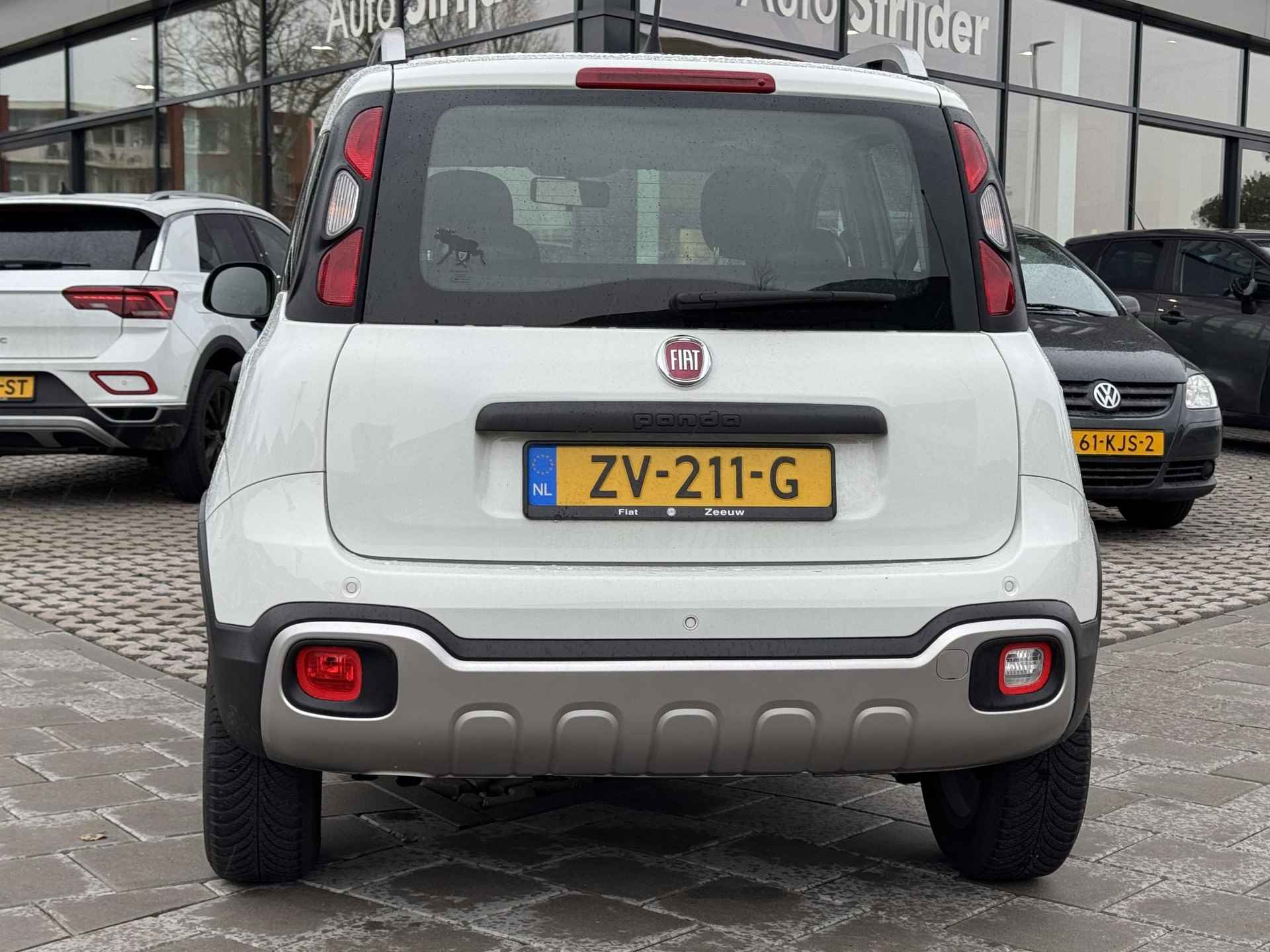 Fiat Panda 1.2 City Cross 1e eigenaar | Parkeersensoren | ECC | 4-seizoensbanden - 17/30