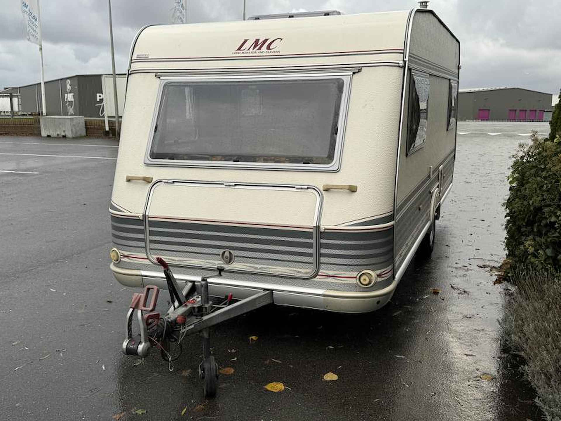 LMC Luxus 530 K Mover en enkele bedden - 4/15