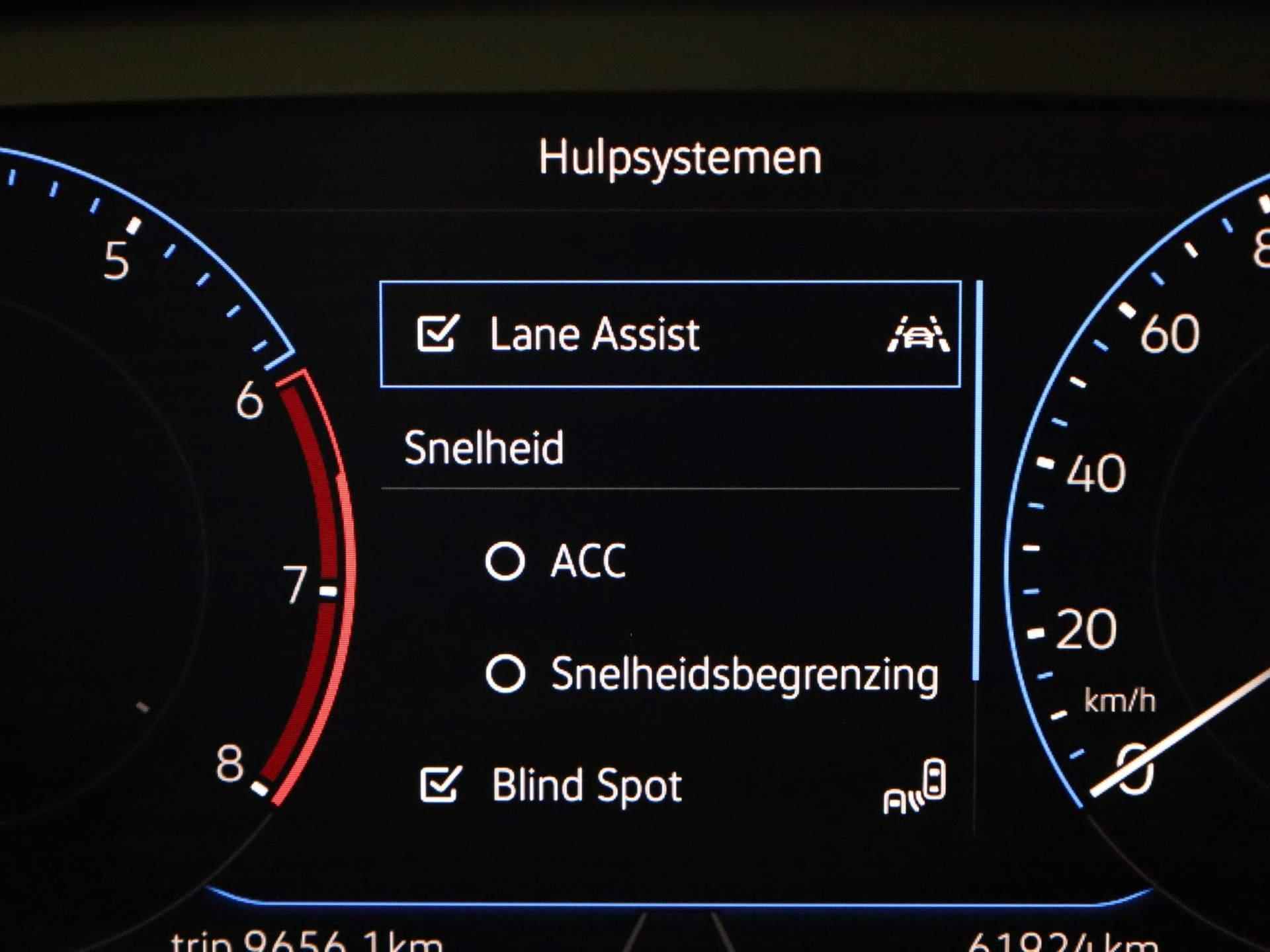 Volkswagen T-Cross 1.0TSI/95PK Life · Navigatie · LED · Parkeersensoren + camera - 12/39
