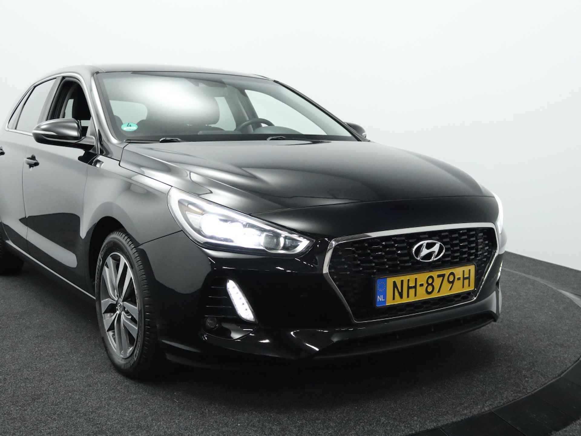 Hyundai i30 1.0 T-GDI First Edition | Navigatie | Camera | Cruise control - 3/40