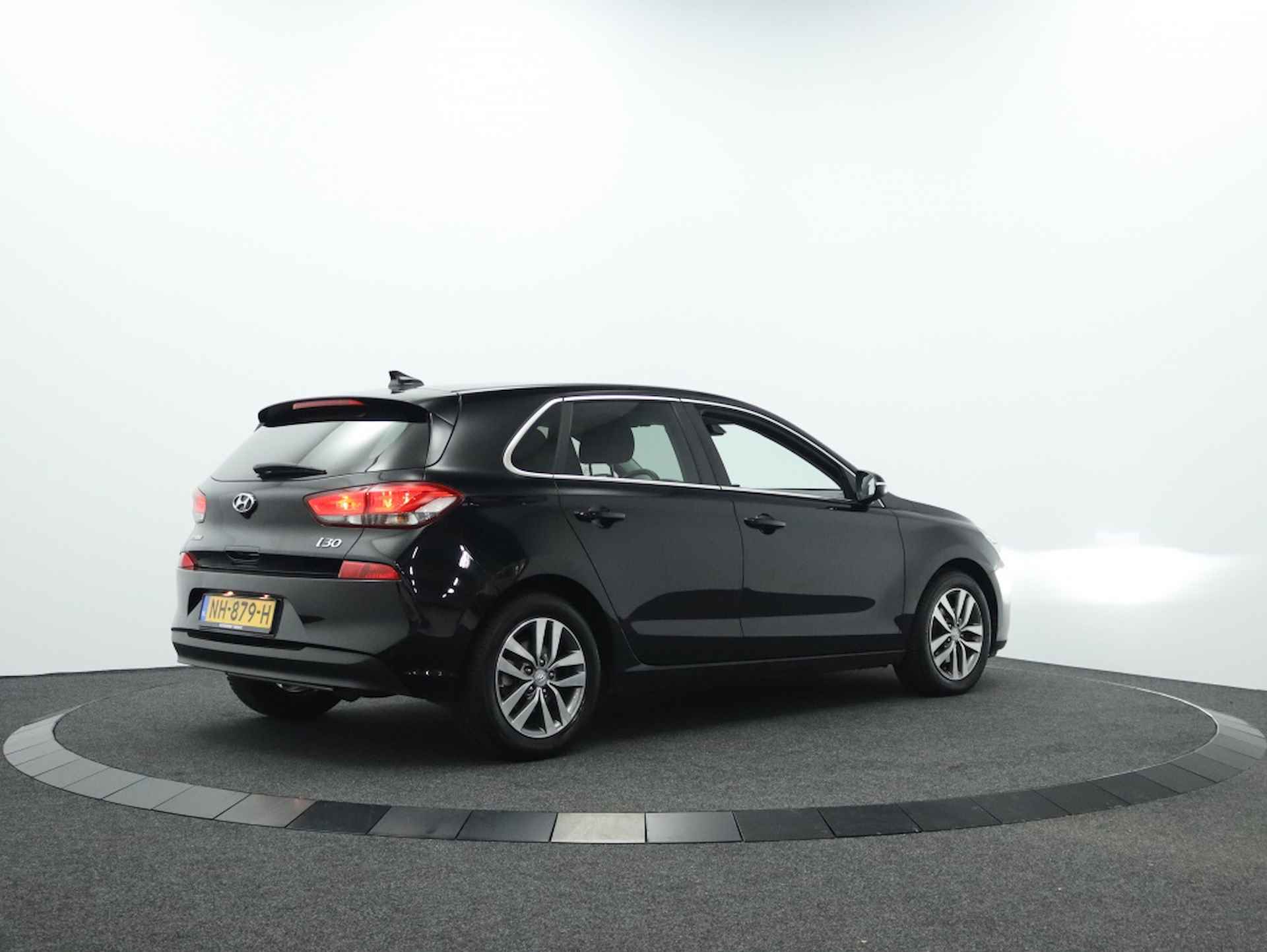 Hyundai i30 1.0 T-GDI First Edition | Navigatie | Camera | Cruise control - 10/40