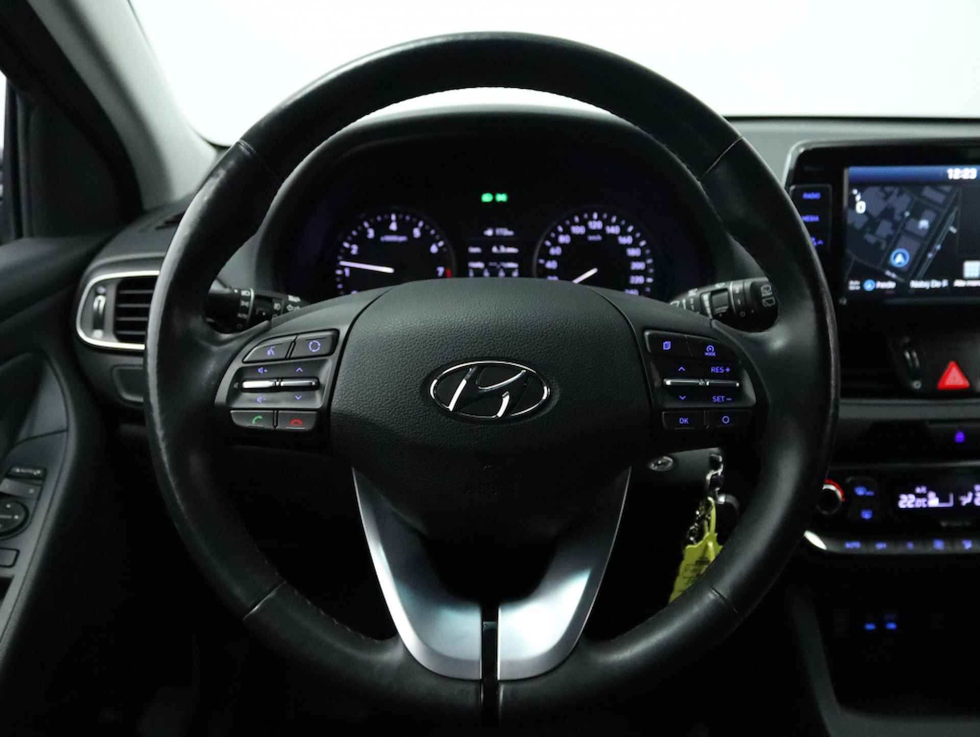 Hyundai i30 1.0 T-GDI First Edition | Navigatie | Camera | Cruise control - 27/40