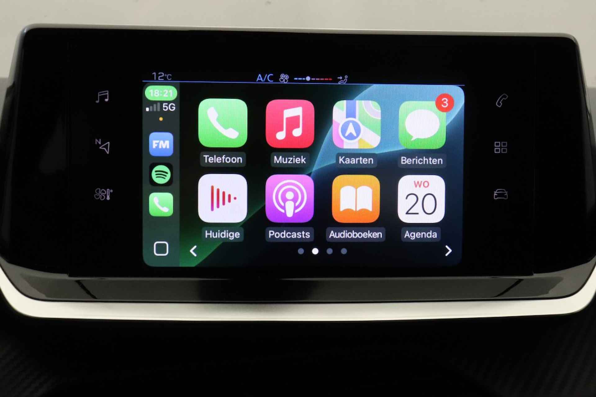 PEUGEOT 208 1.2 PureTech Active - Carplay, Navi - 6/22