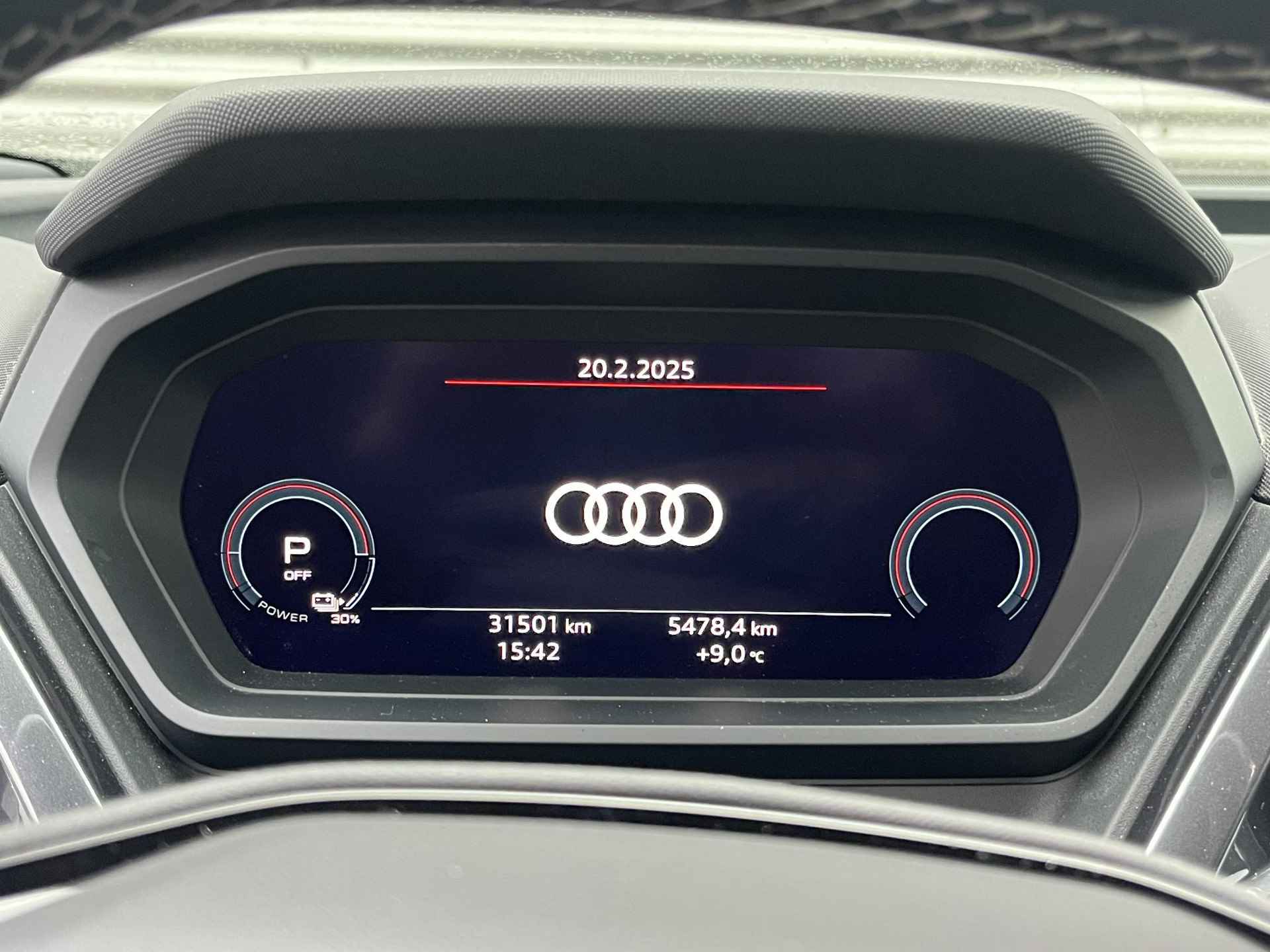 Audi Q4 e-tron 40 Launch edition S-Competition 77 kWh S-Line Head-Up display / elektrisch schuifdak / S-Line / 21 inch licht metalen velgen/ Verwarmd voorruit / - 20/38