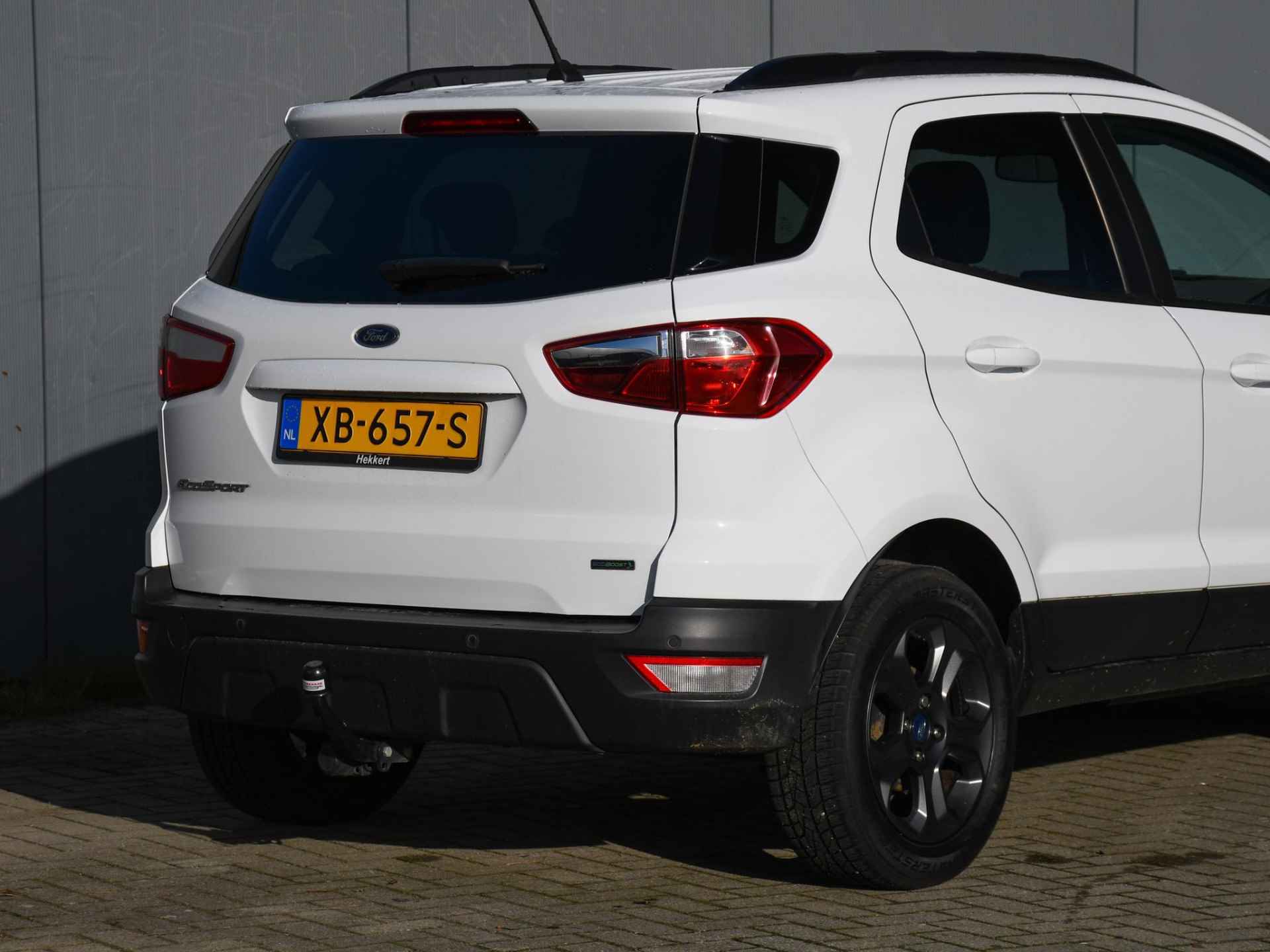 Ford EcoSport Trend Ultimate 1.0 EcoBoost 125pk PDC ACHTER | 16''LM | NAVI | CRUISE.C | TREKHAAK | 12 MND GARANTIE - 5/30