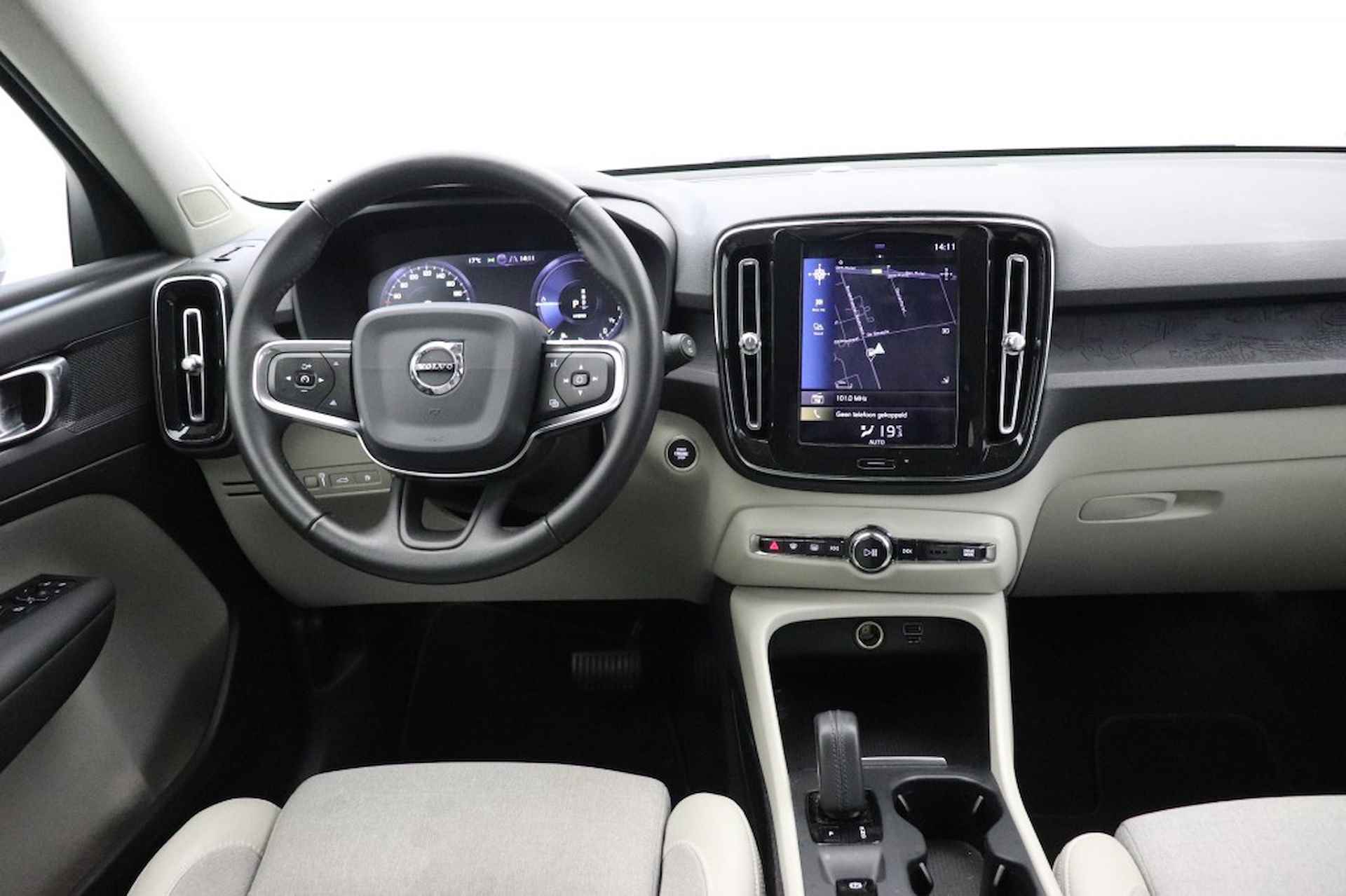 VOLVO Xc40 1.5 T5 Twin Engine Momentum Pro - Digital Cockpit, Leer - 4/29