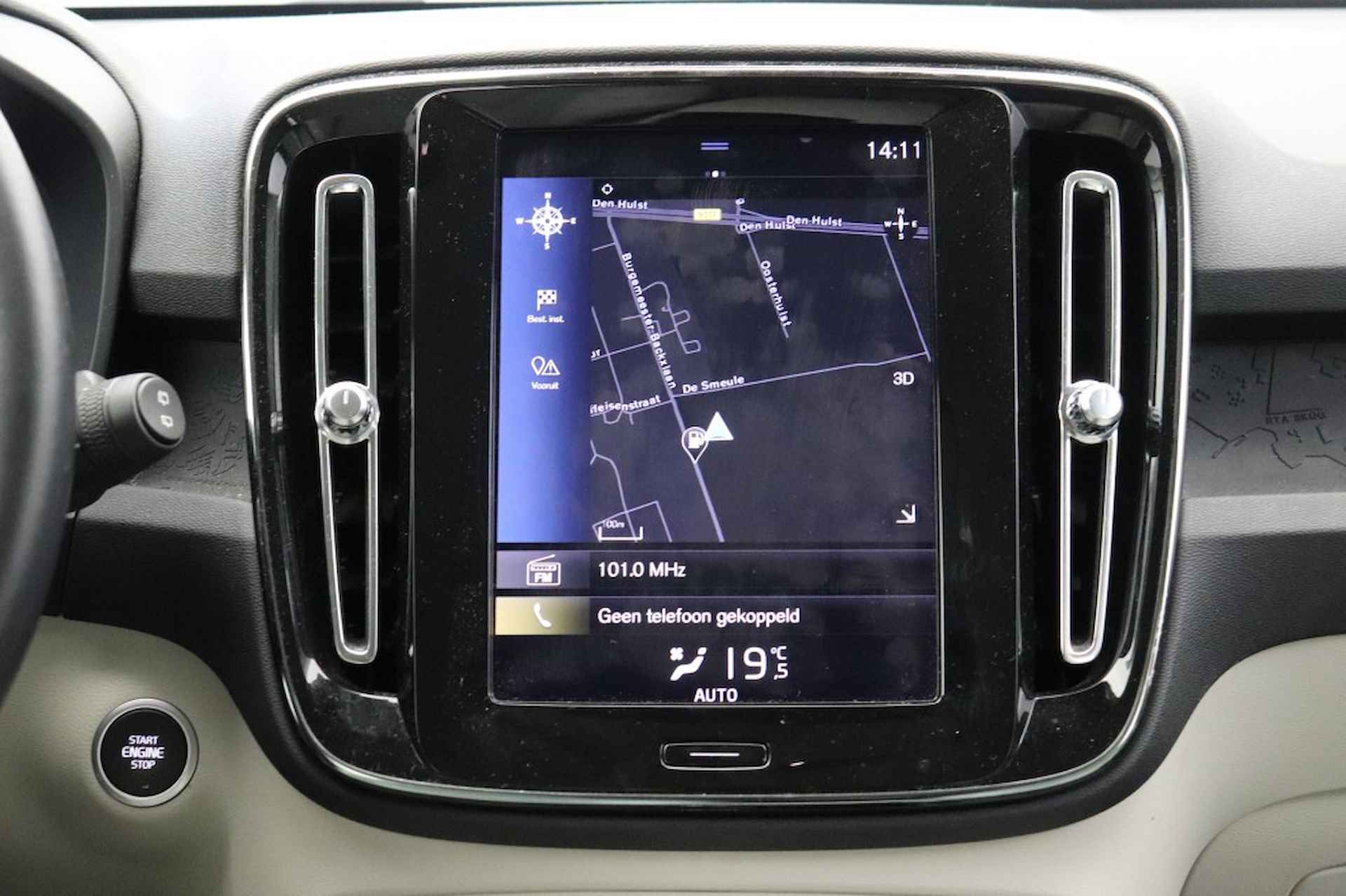 VOLVO Xc40 1.5 T5 Twin Engine Momentum Pro - Digital Cockpit, Leer - 15/29