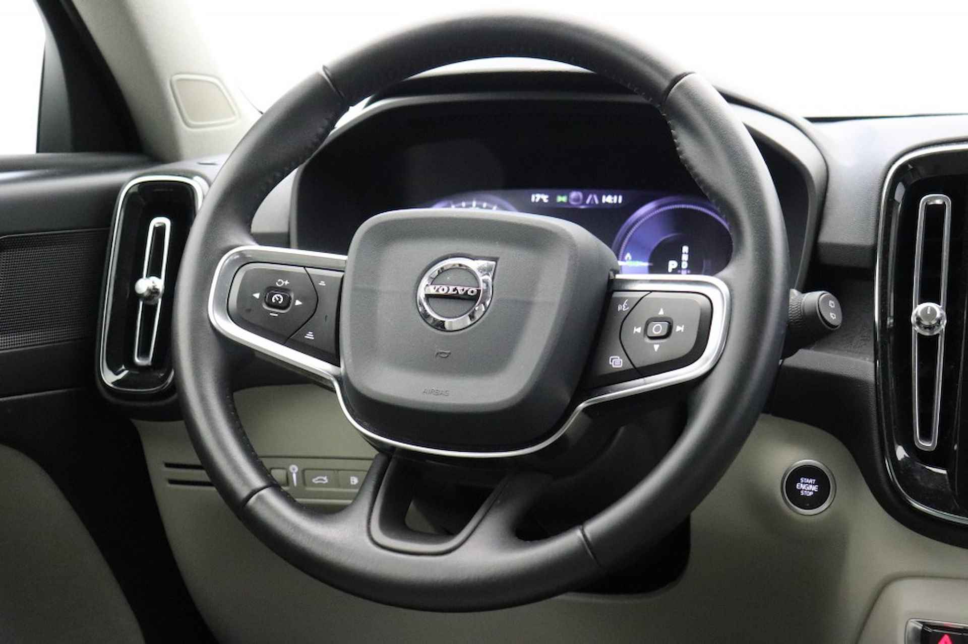 VOLVO Xc40 1.5 T5 Twin Engine Momentum Pro - Digital Cockpit, Leer - 23/29