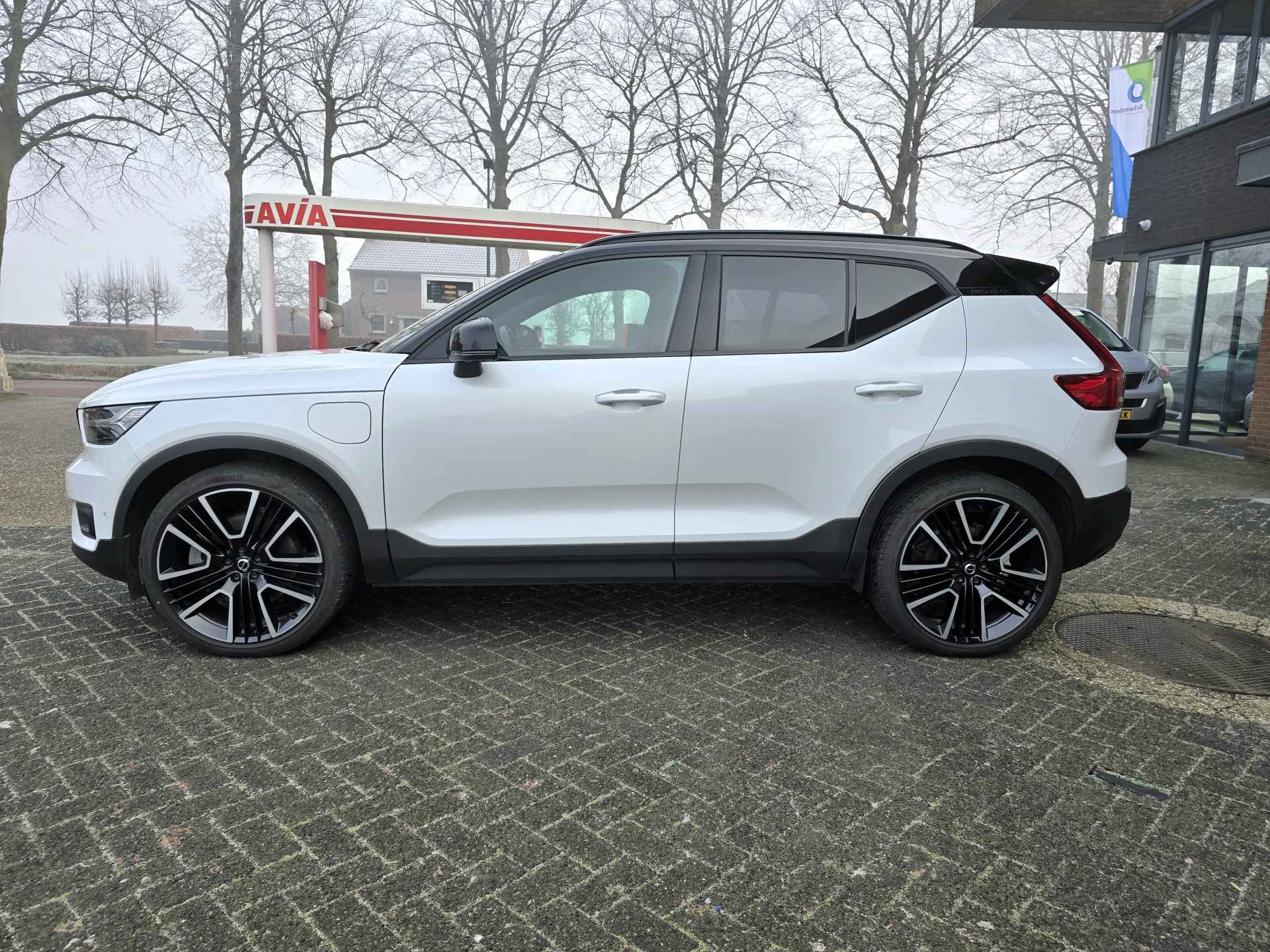 Volvo XC40 1.5 T5 Recharge R-Design,Pano,Trekhaak. - 9/34